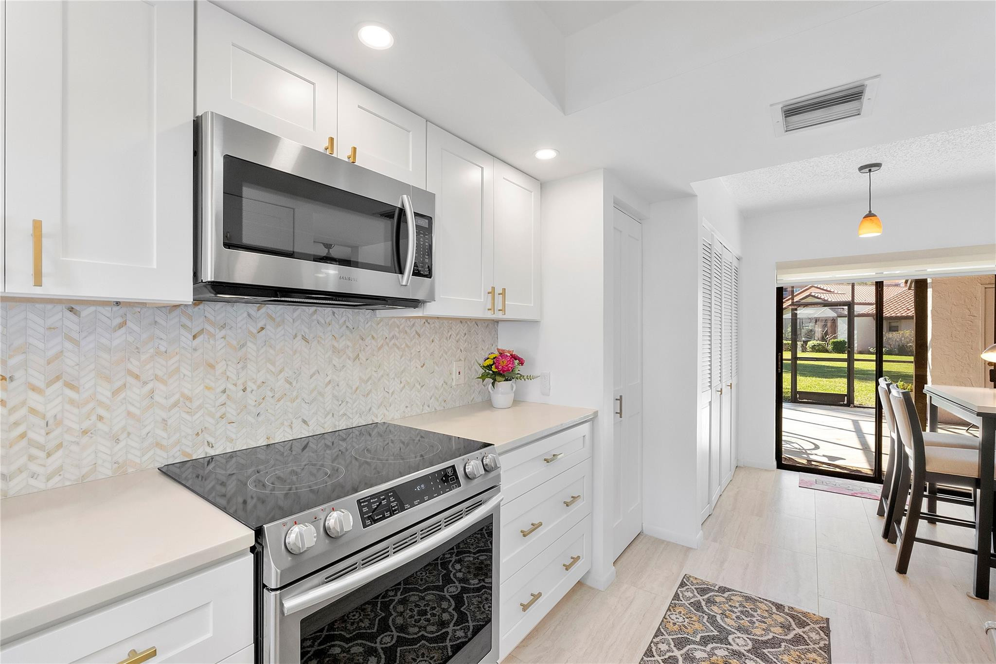 The Lakes of Deer Creek - Residential