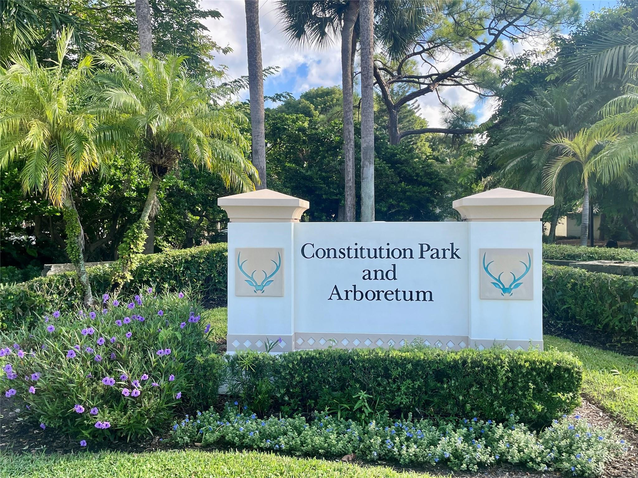 The Lakes of Deer Creek - Residential