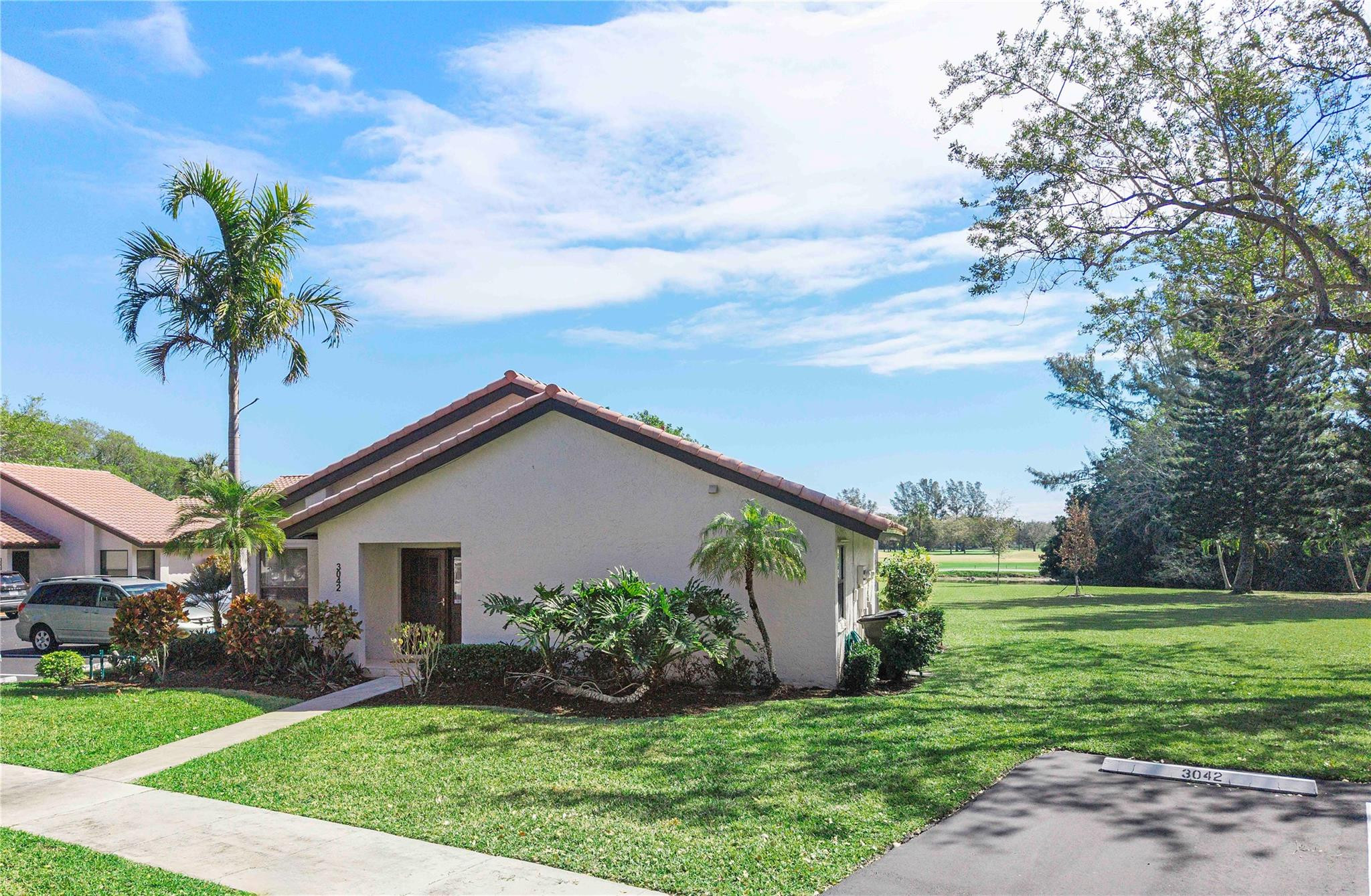 3042 Deer Creek Lake Shore Drive 3042