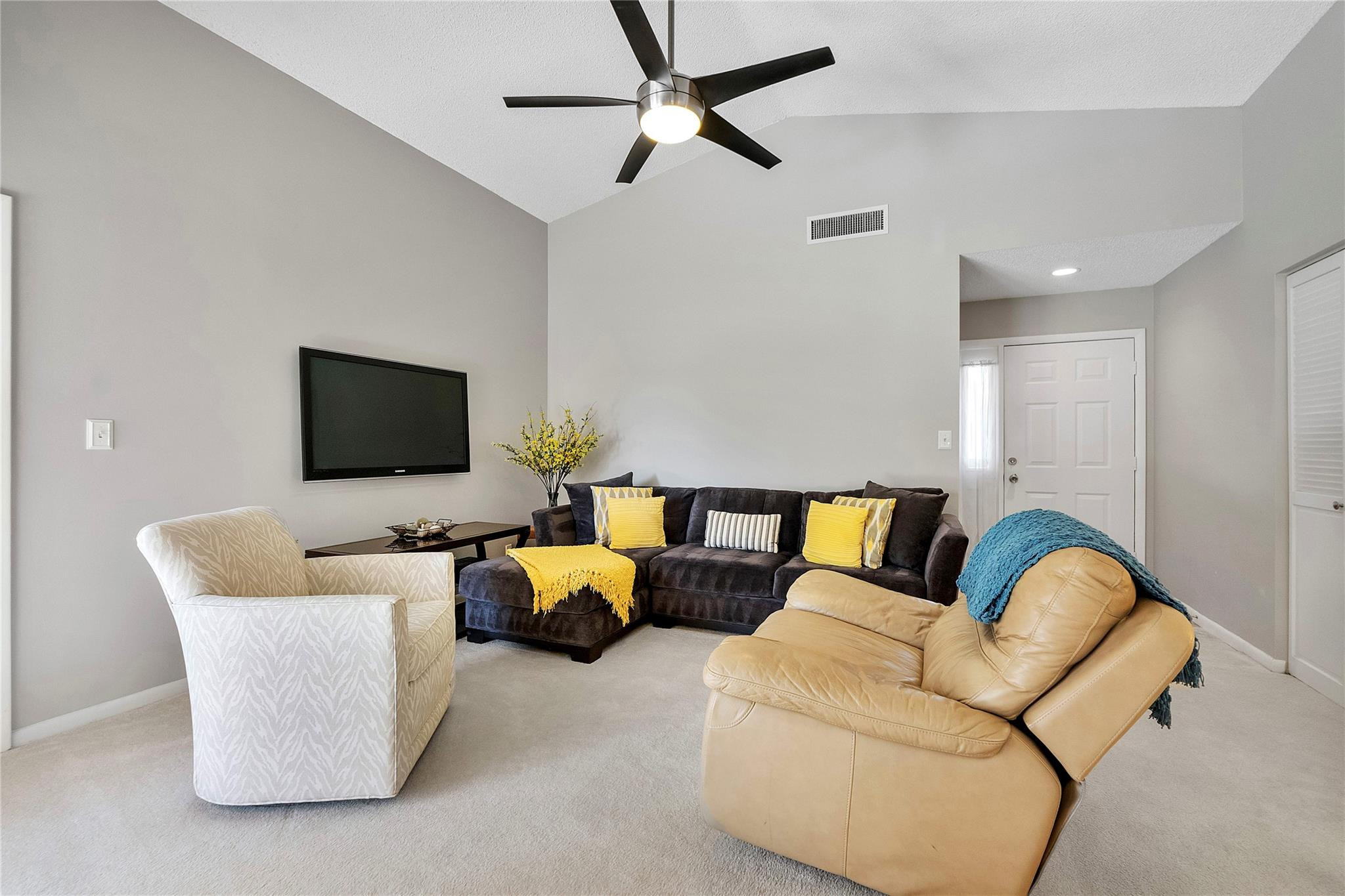 The Lakes of Deer Creek - Residential