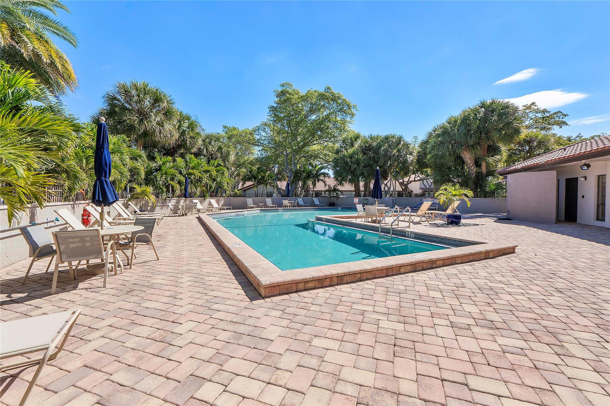 The Lakes of Deer Creek - Residential