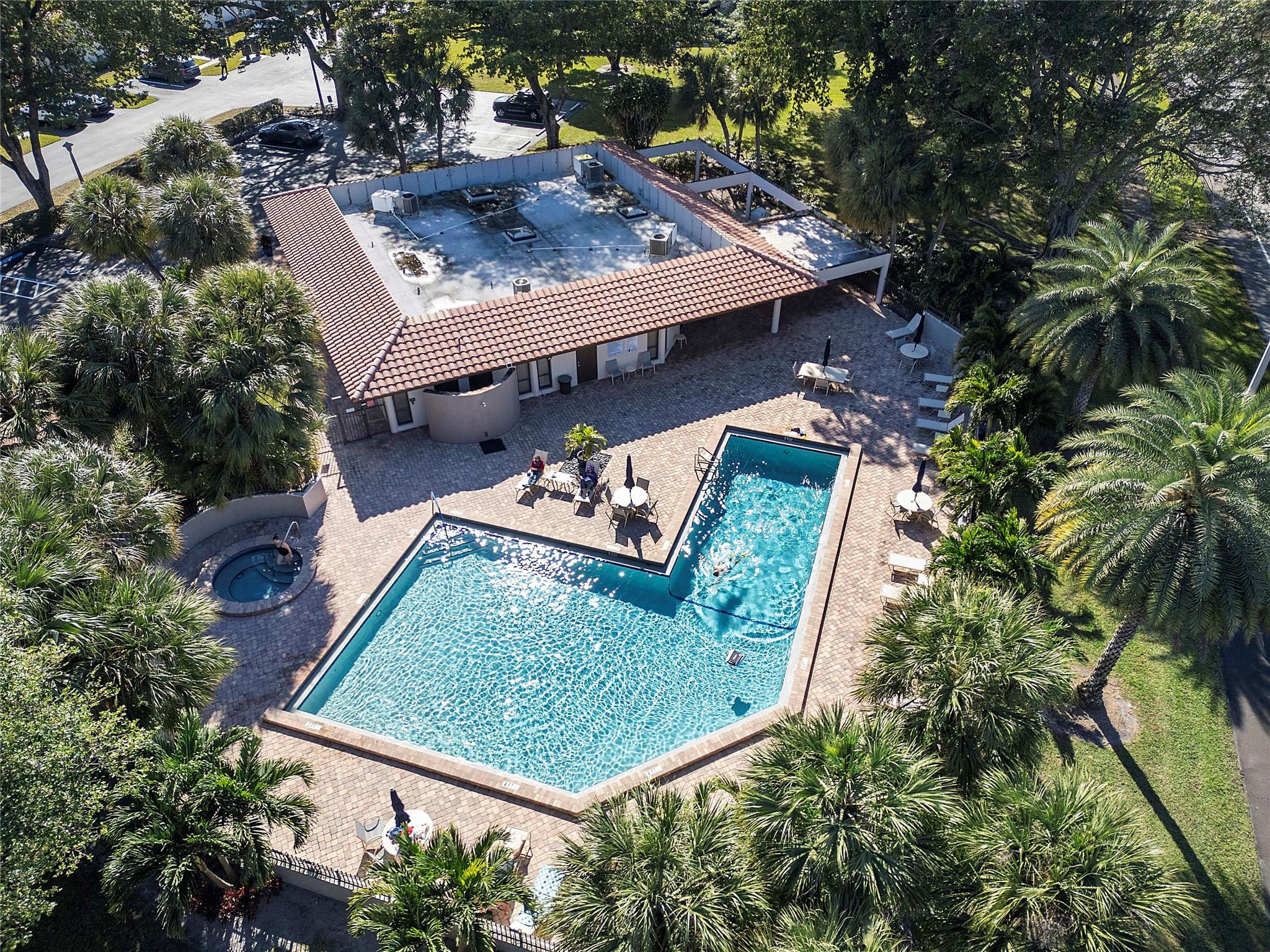 The Lakes of Deer Creek - Residential