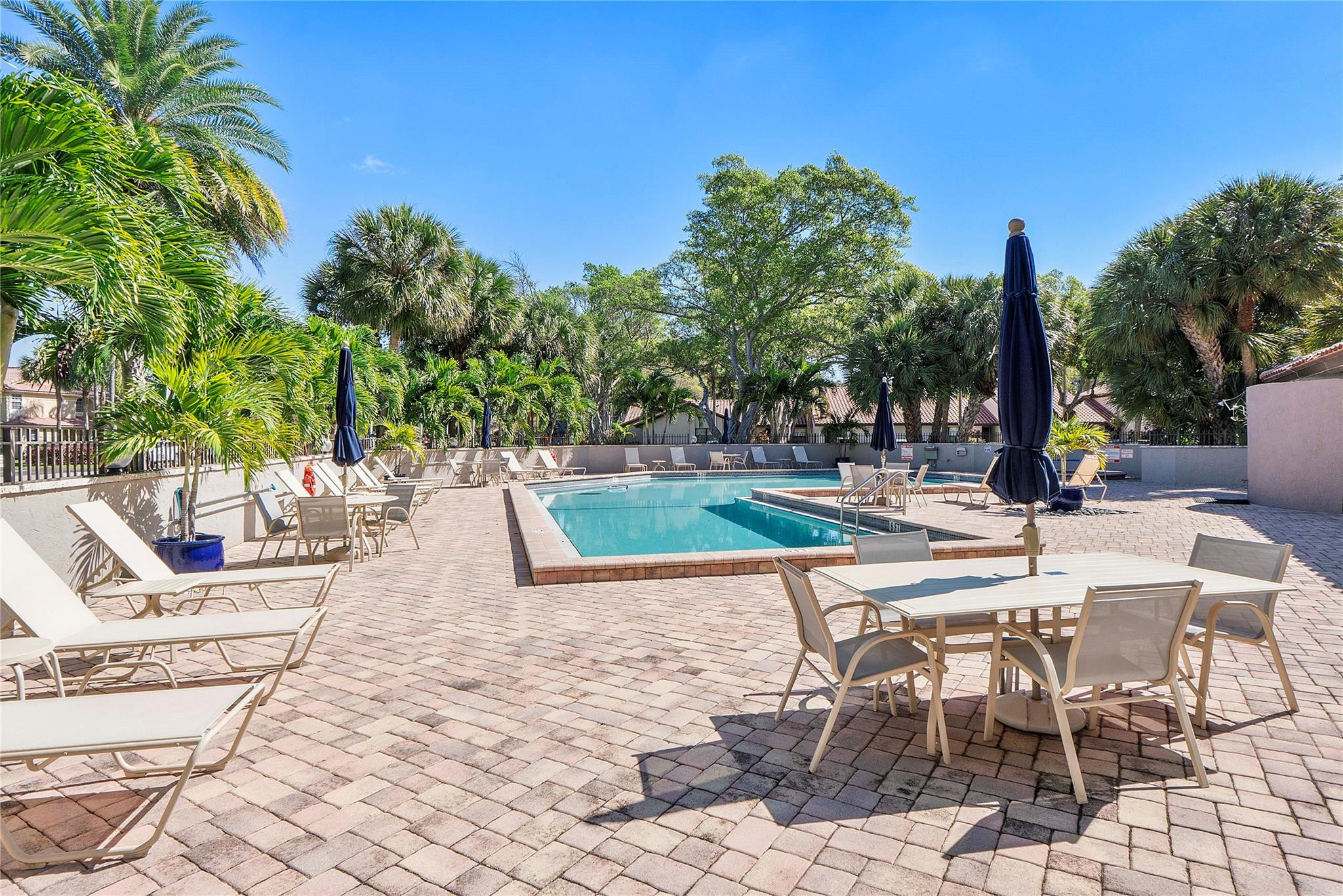 The Lakes of Deer Creek - Residential