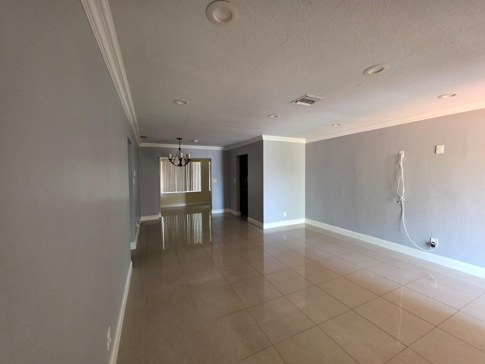 Lauderdale Lakes North Ga - Residential Lease