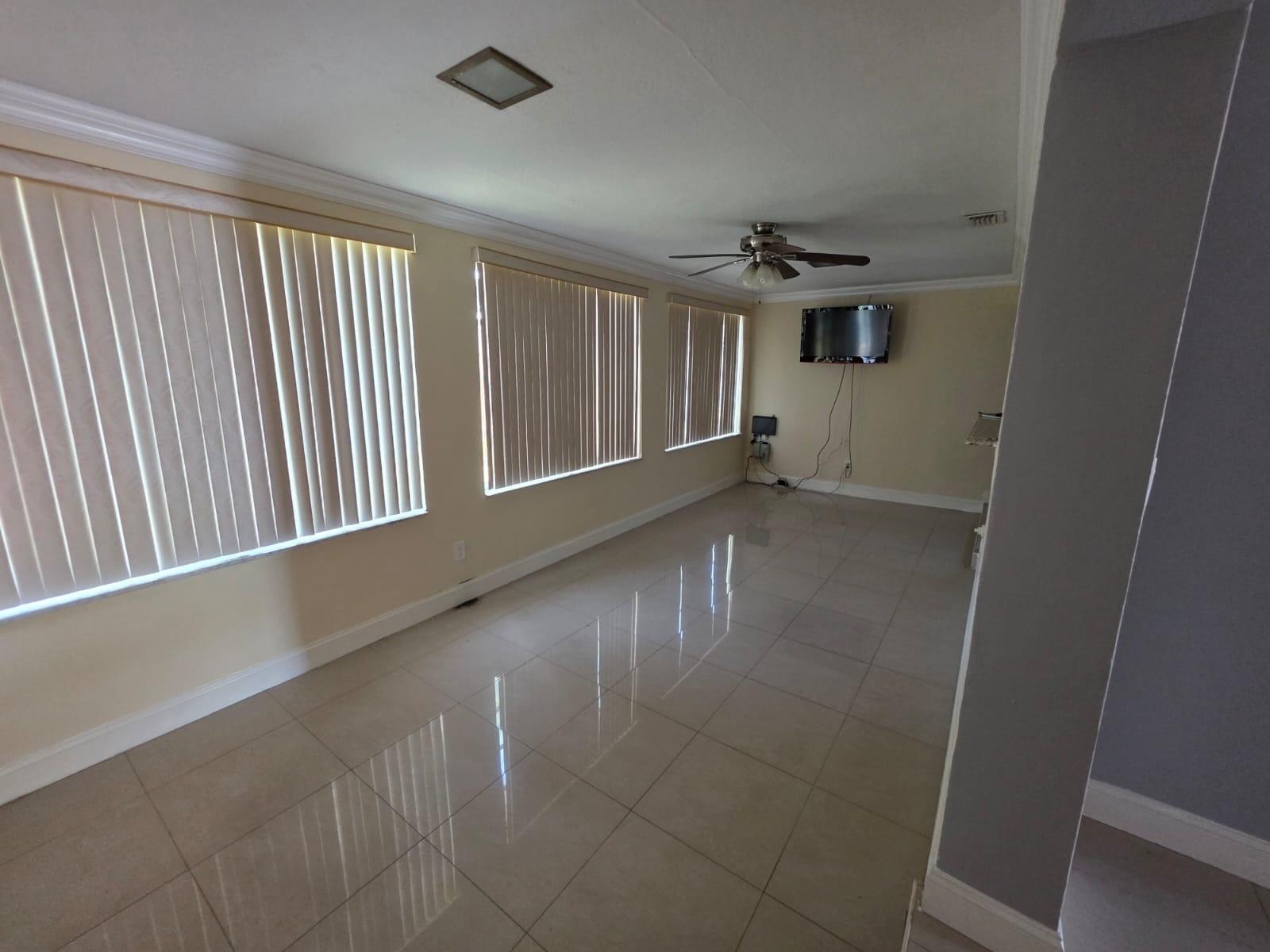 Lauderdale Lakes North Ga - Residential Lease