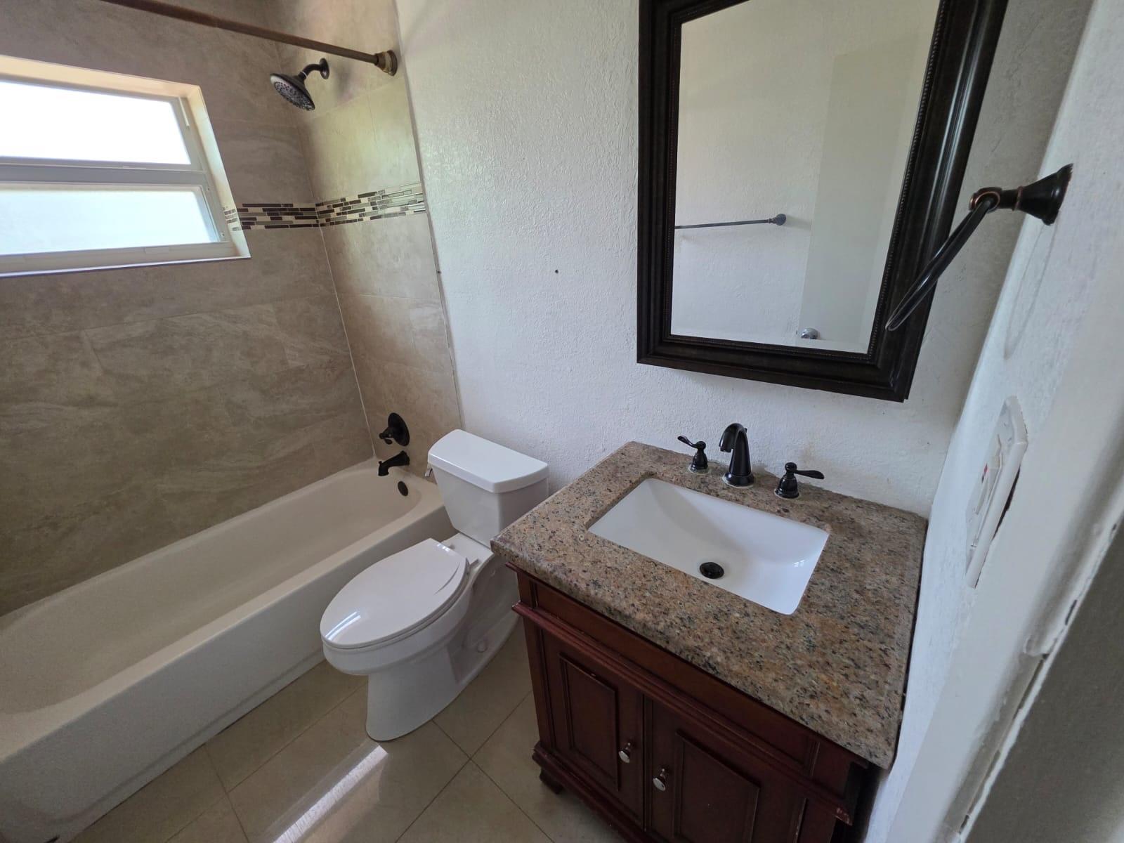 Lauderdale Lakes North Ga - Residential Lease