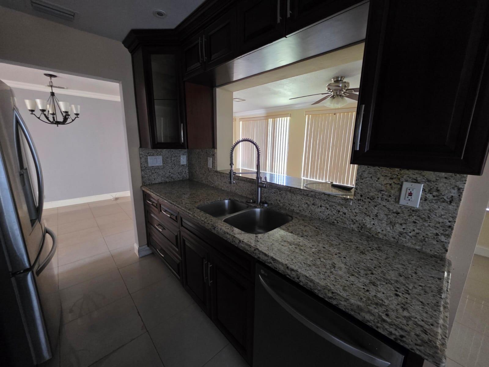 Lauderdale Lakes North Ga - Residential Lease