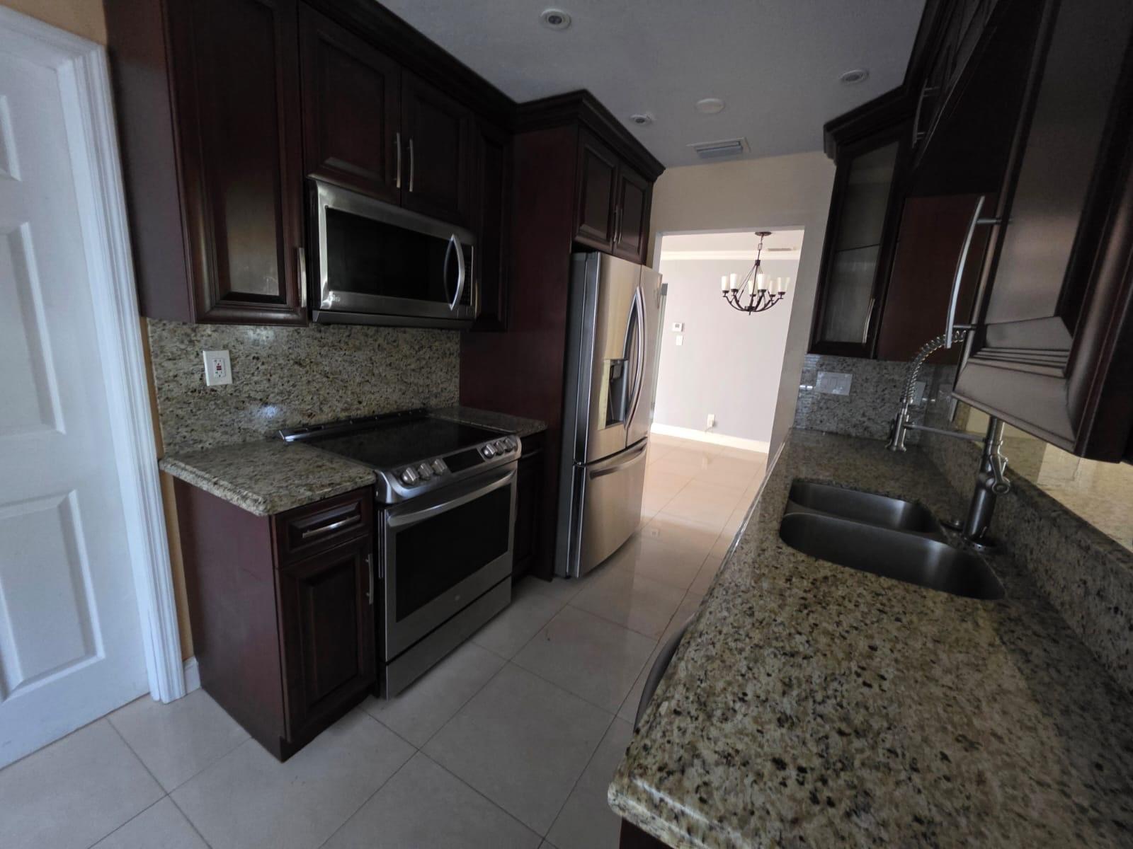 Lauderdale Lakes North Ga - Residential Lease