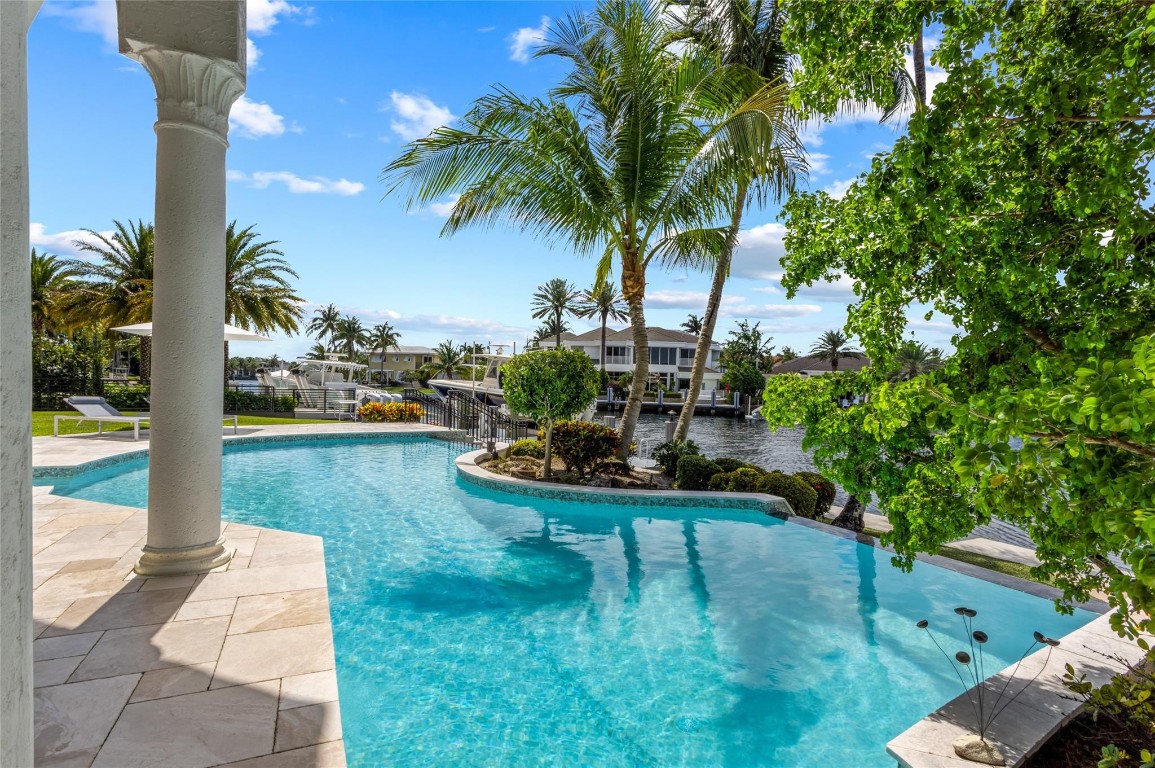 Lighthouse Point 5th Sec - Residential