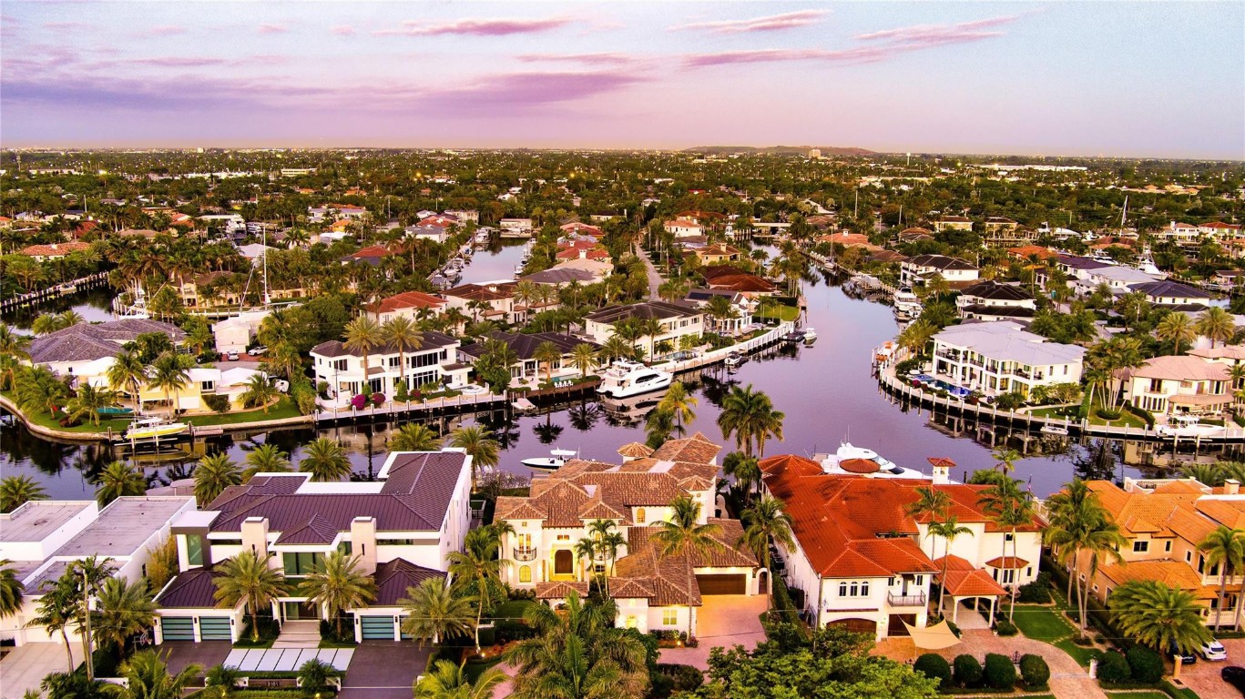 Lighthouse Point 5th Sec - Residential