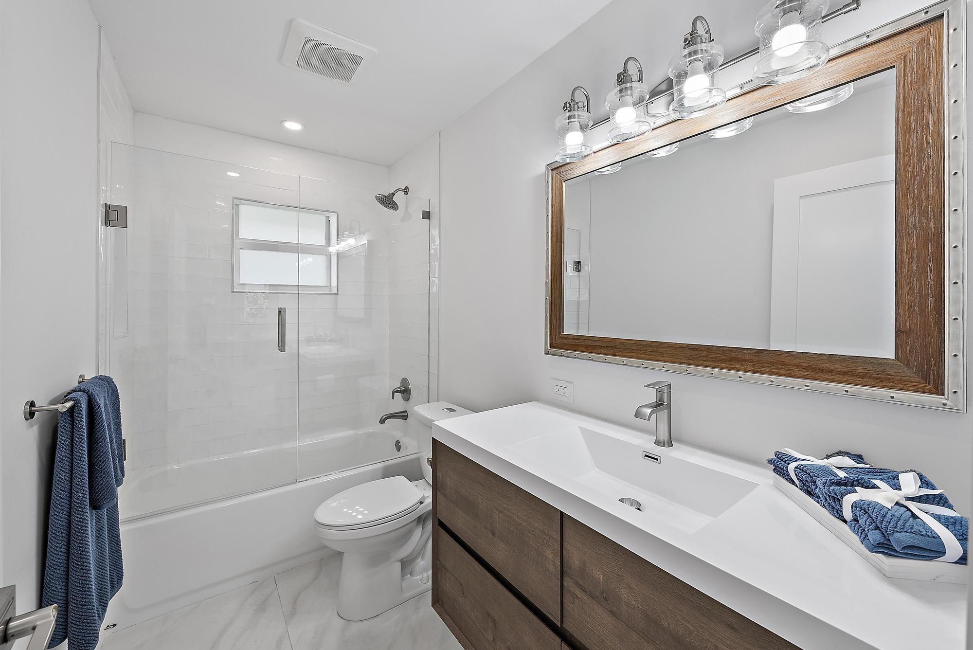 COVE POINT - Residential