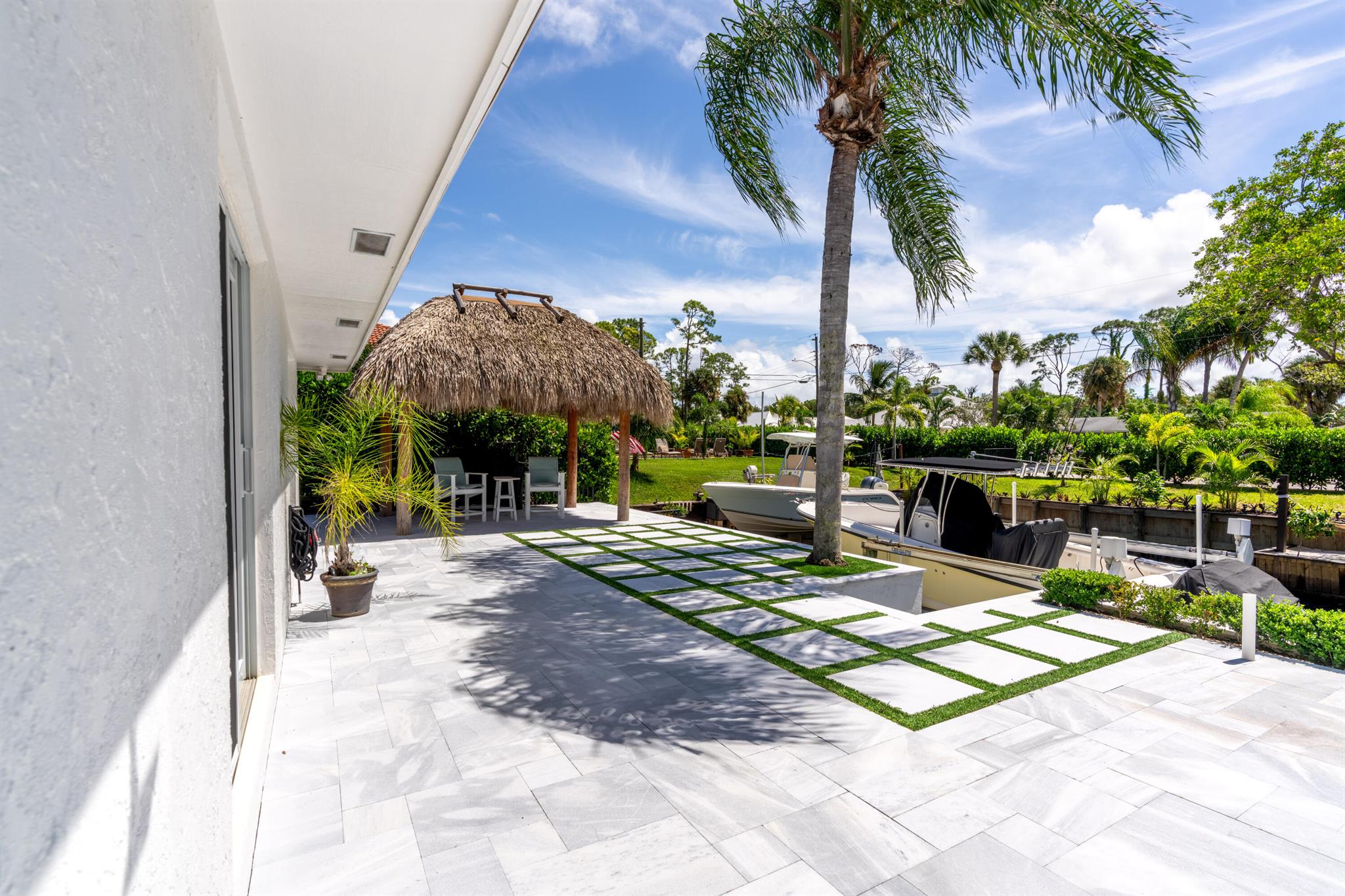 COVE POINT - Residential