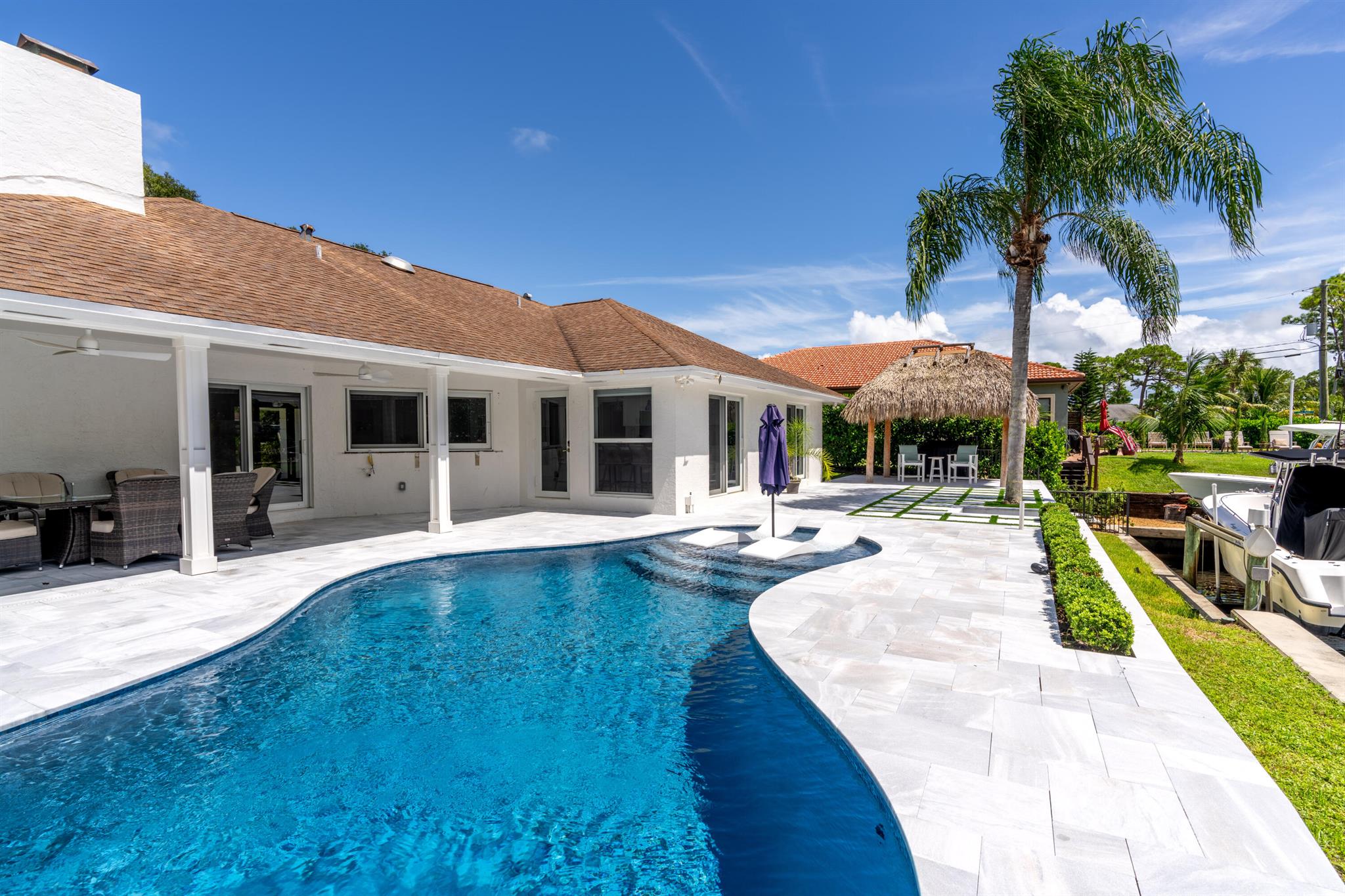 COVE POINT - Residential