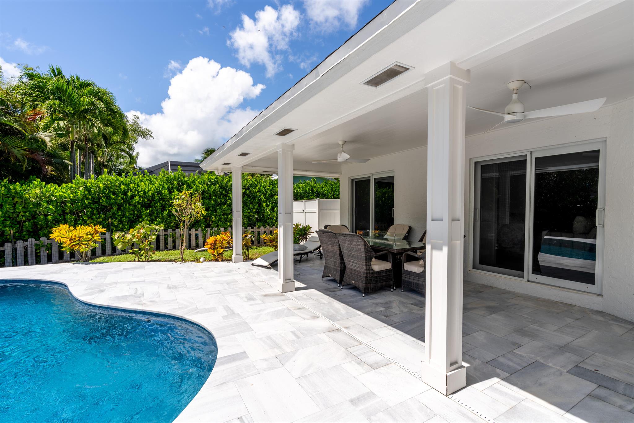 COVE POINT - Residential