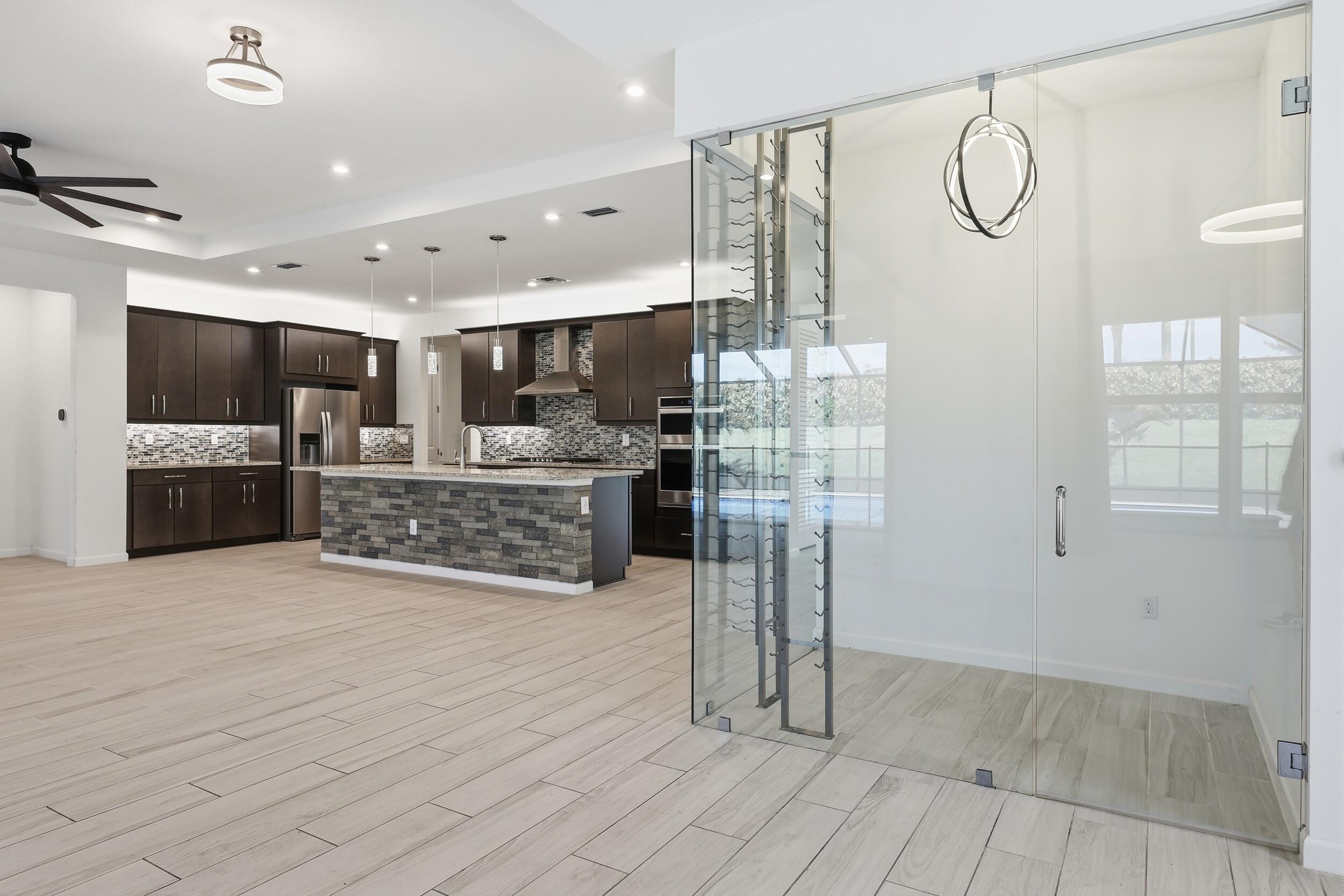 EMERY II - Residential