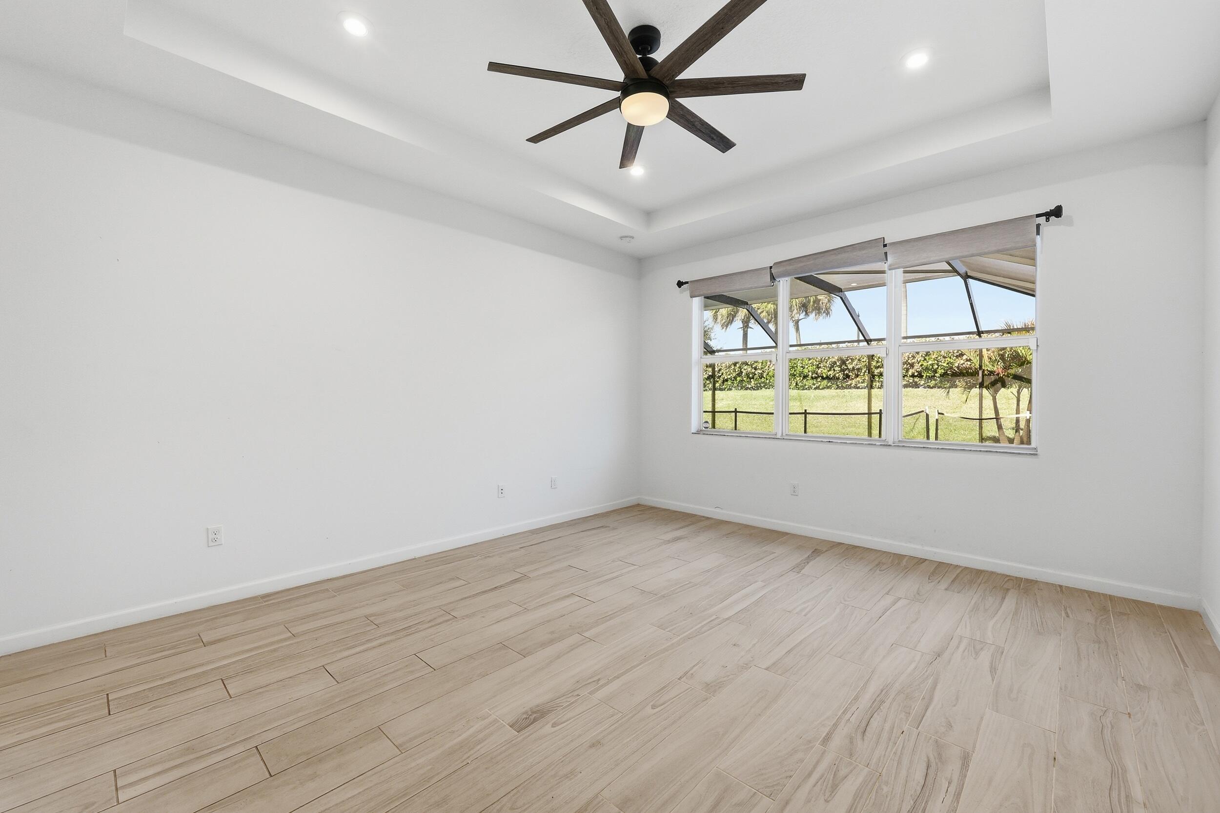 EMERY II - Residential