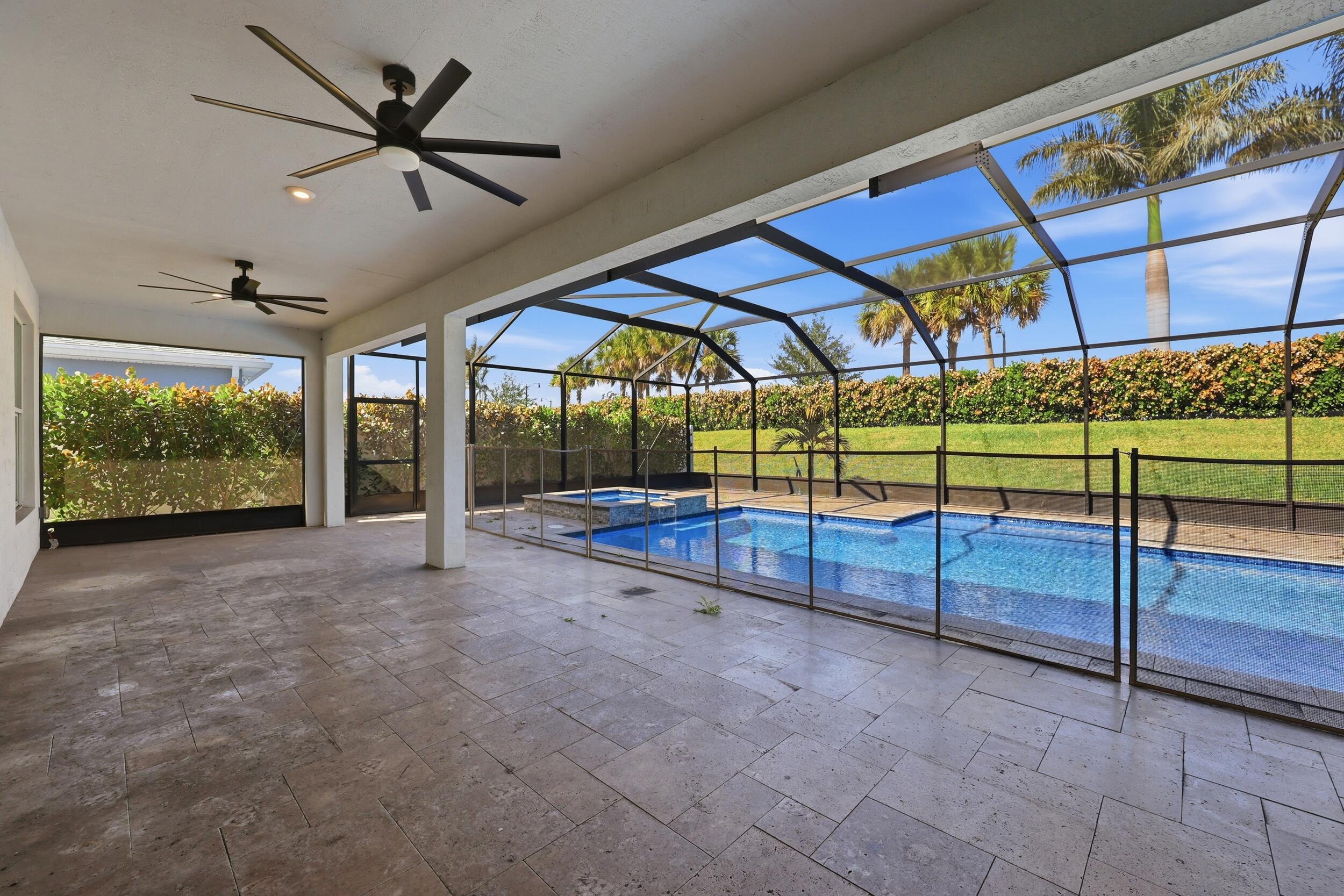 EMERY II - Residential