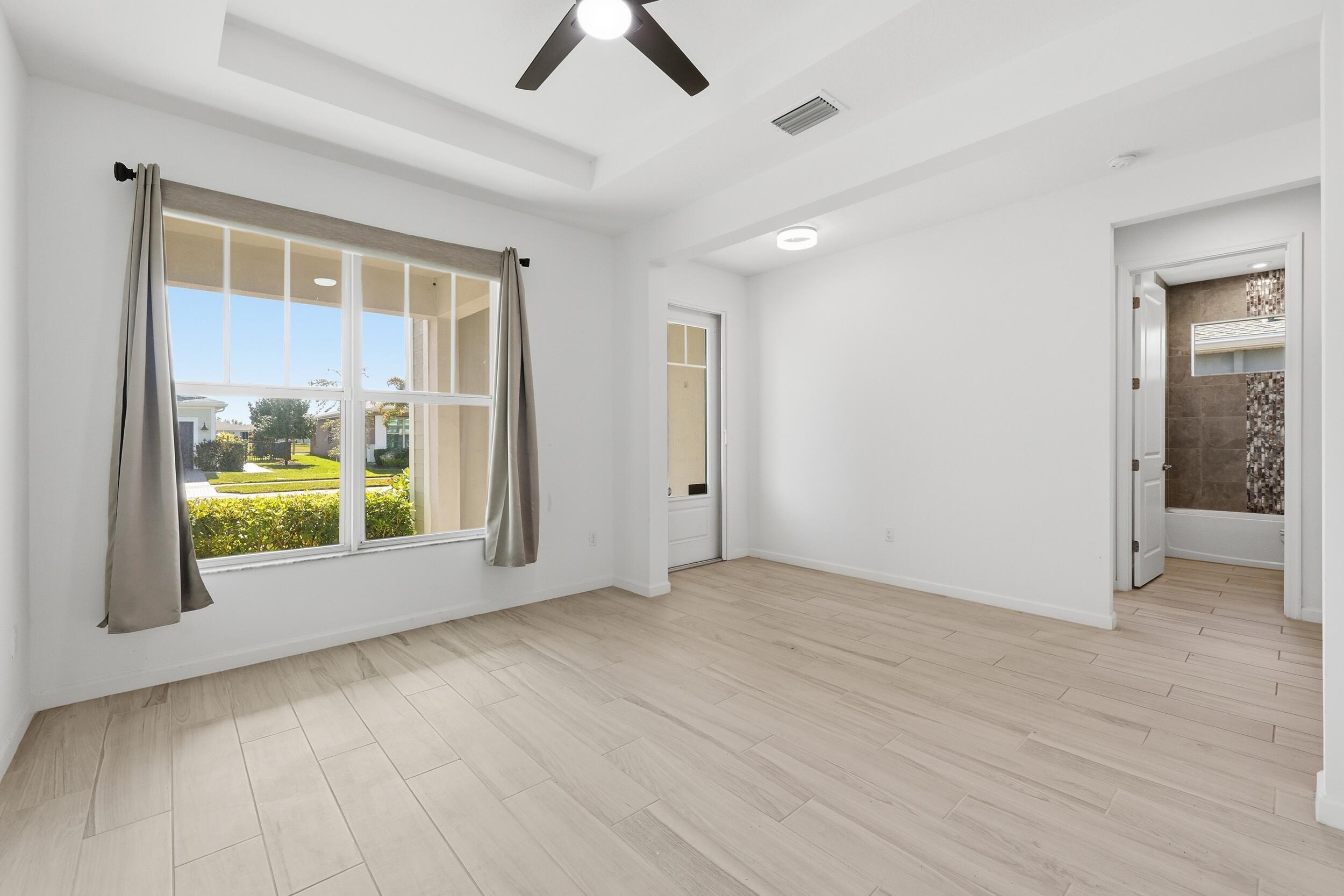 EMERY II - Residential