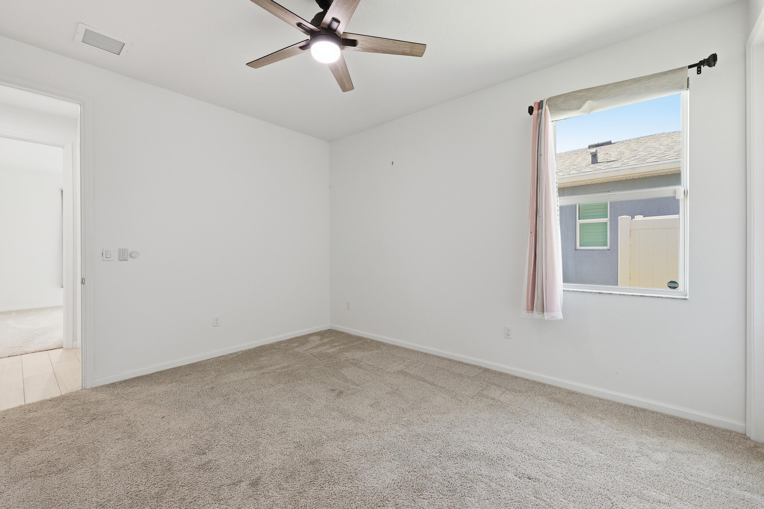 EMERY II - Residential