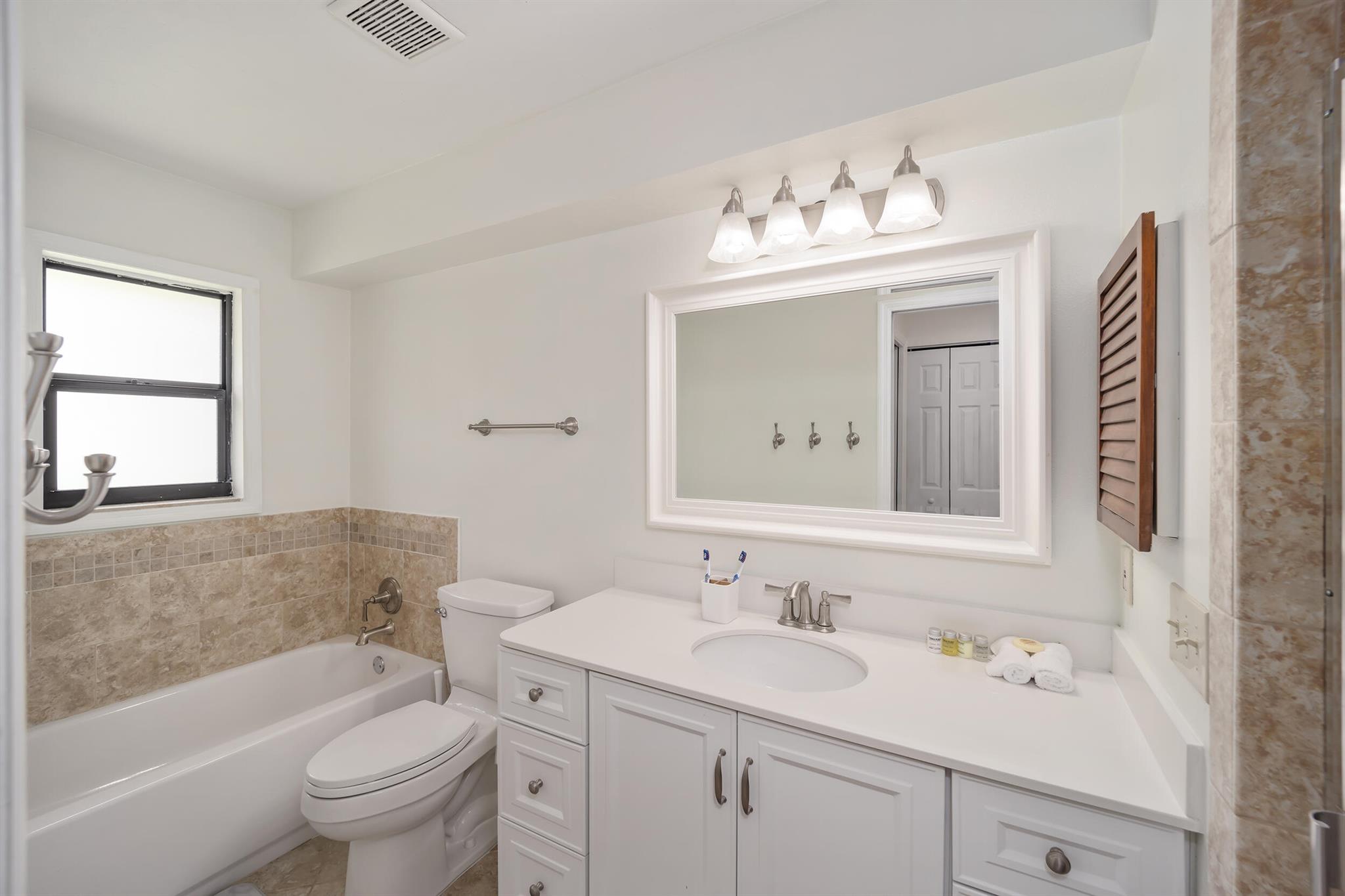 FRST VILLAS 02 - Residential