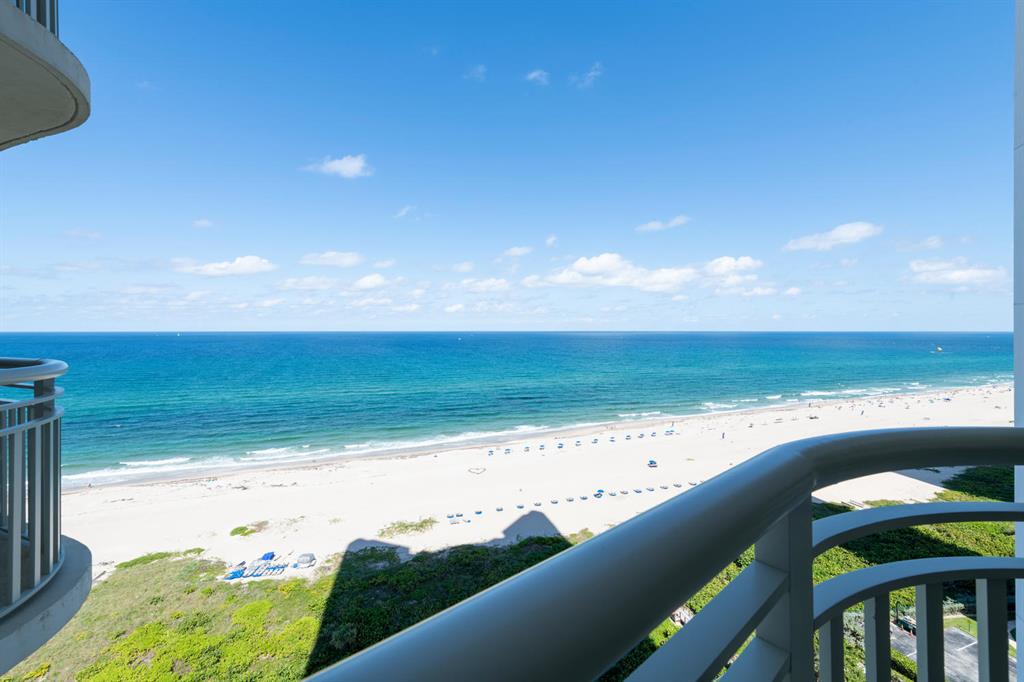 TIARA CONDO - Residential