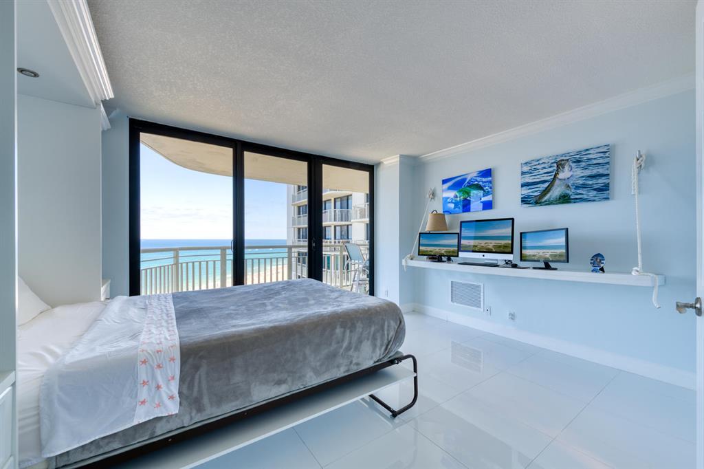 TIARA CONDO - Residential