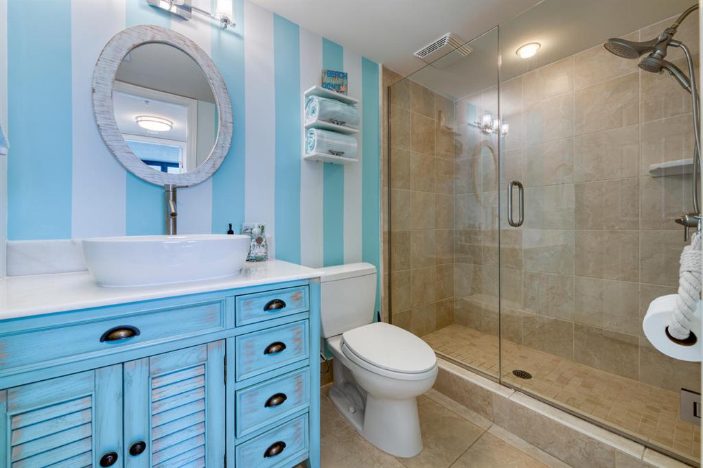 TIARA CONDO - Residential