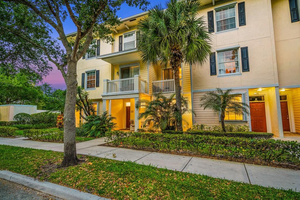 Photo of 125 Galicia Way Way #101, Jupiter, FL 33458 (MLS # R10793251)