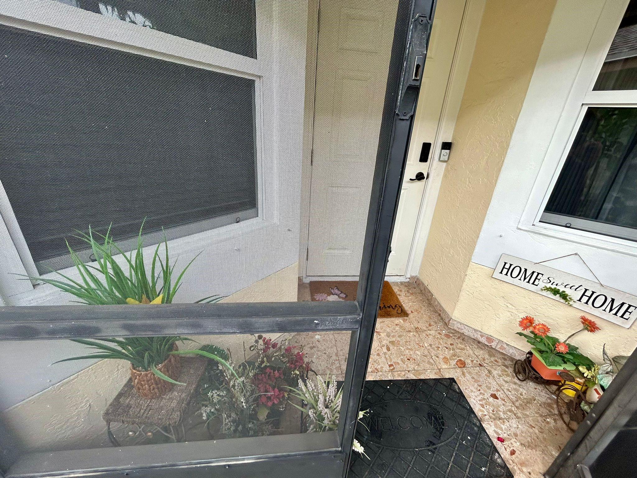 PARKER-UBER CENTER AT TAM - Residential Lease