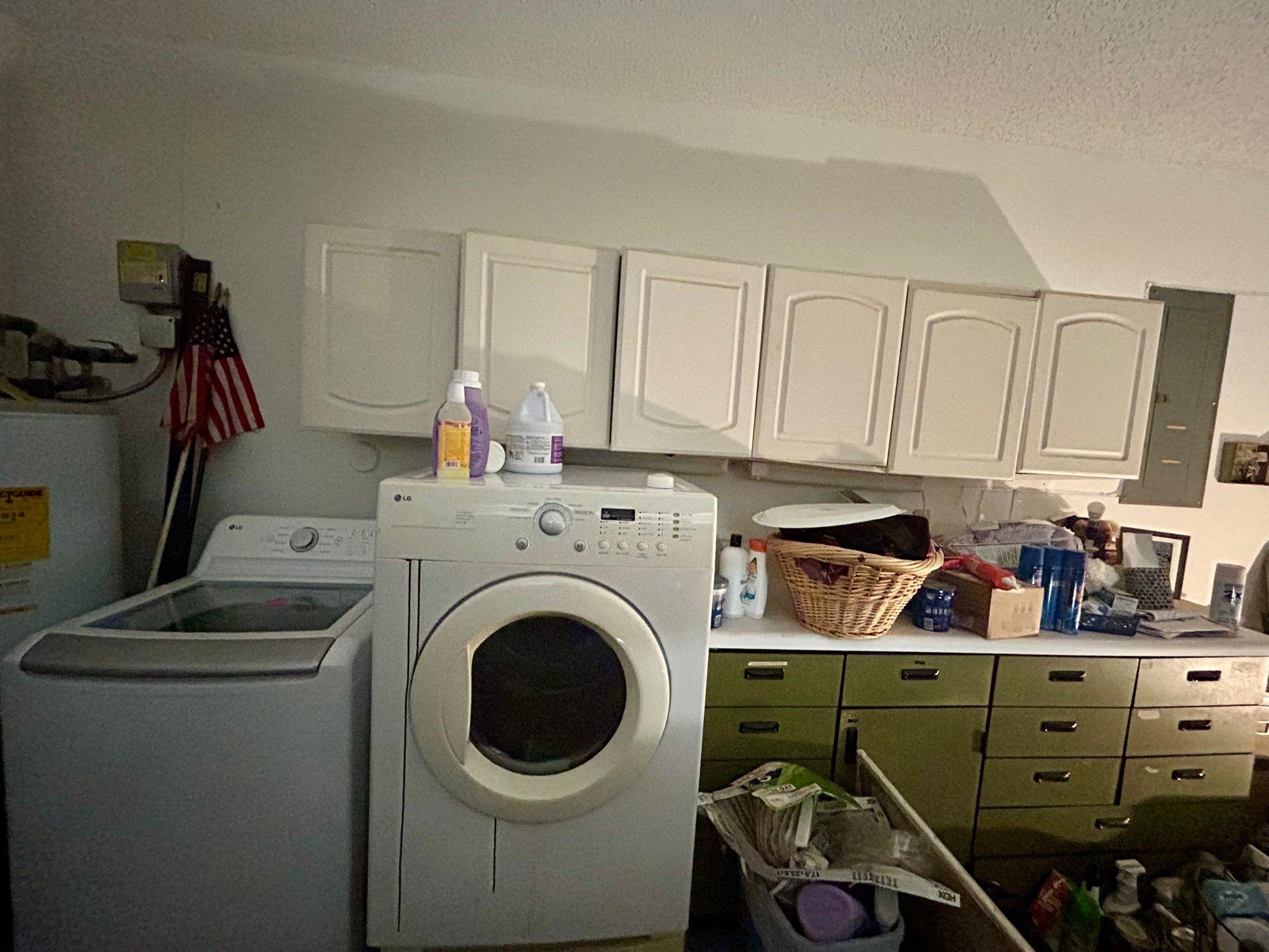 PARKER-UBER CENTER AT TAM - Residential Lease