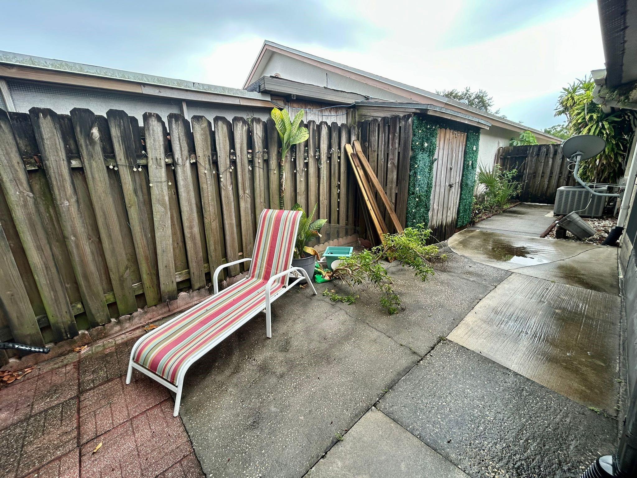 PARKER-UBER CENTER AT TAM - Residential Lease