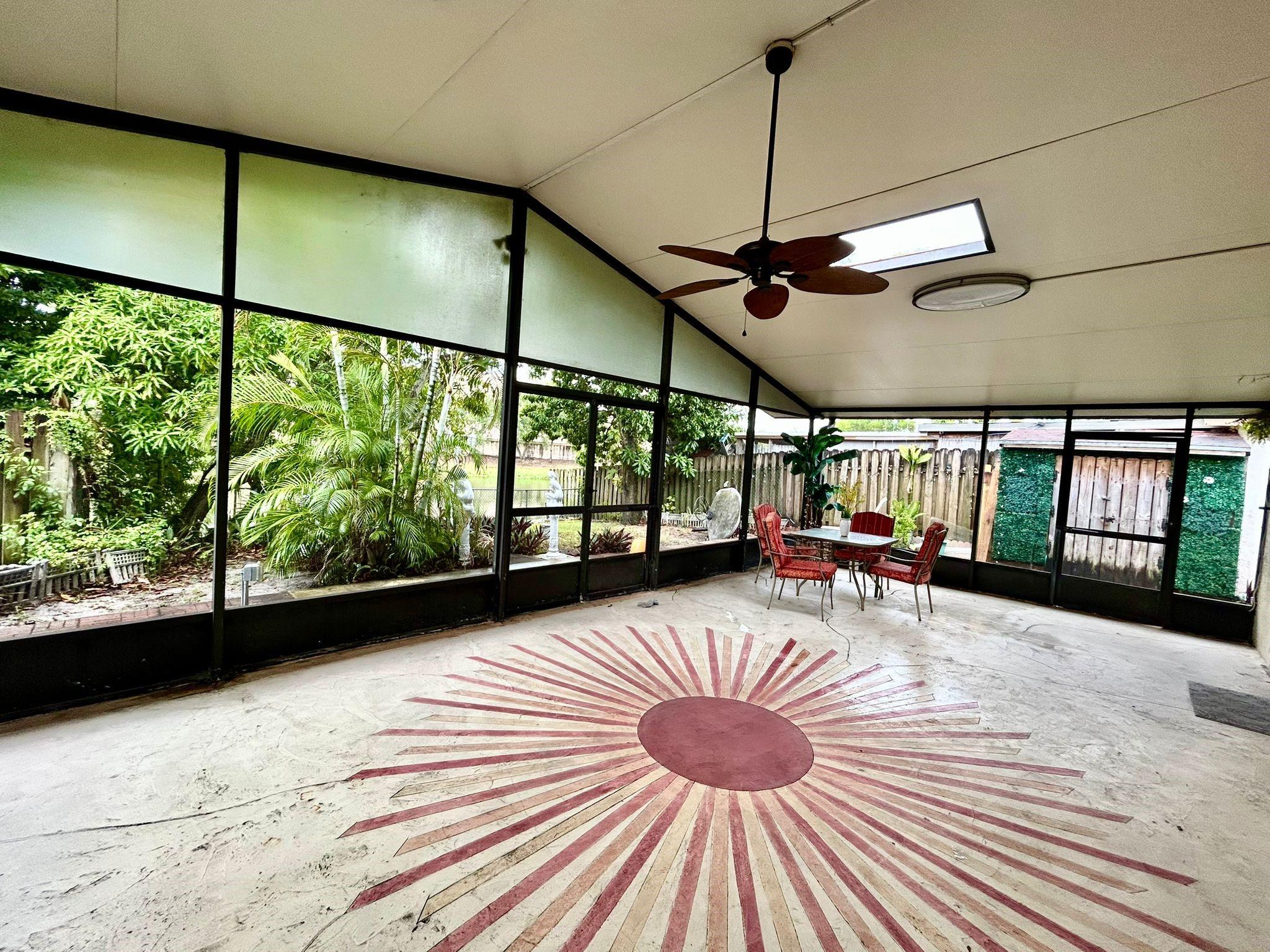 PARKER-UBER CENTER AT TAM - Residential Lease