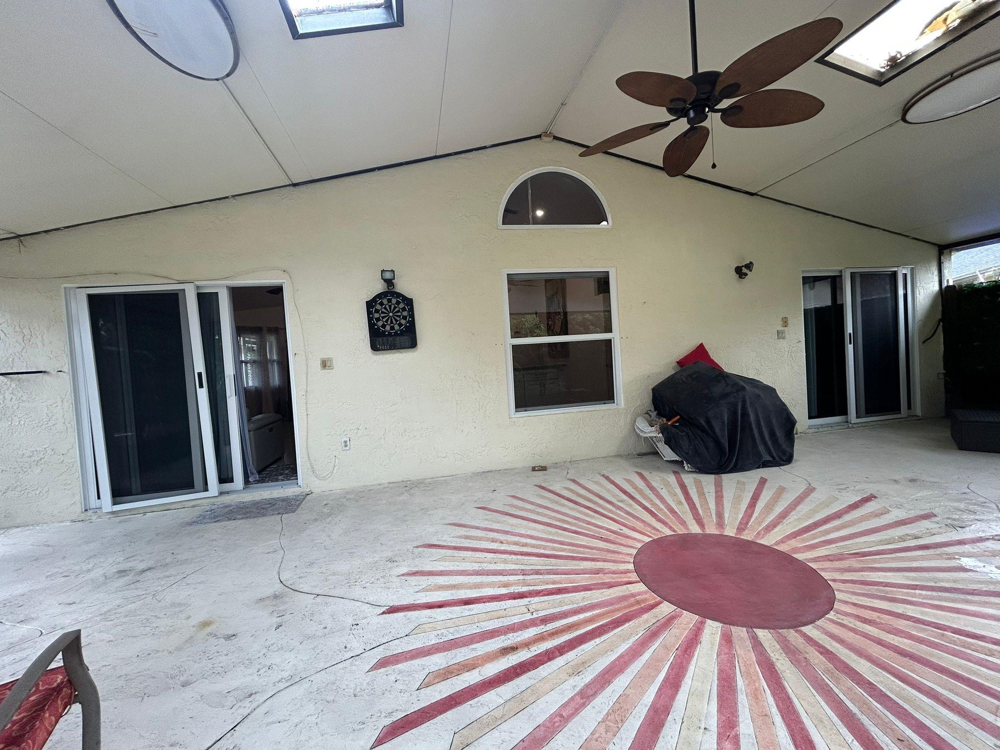 PARKER-UBER CENTER AT TAM - Residential Lease