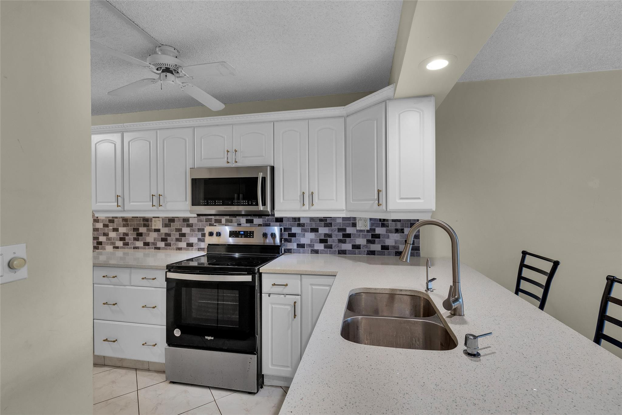 BOCA BAYOU CONDO - Residential