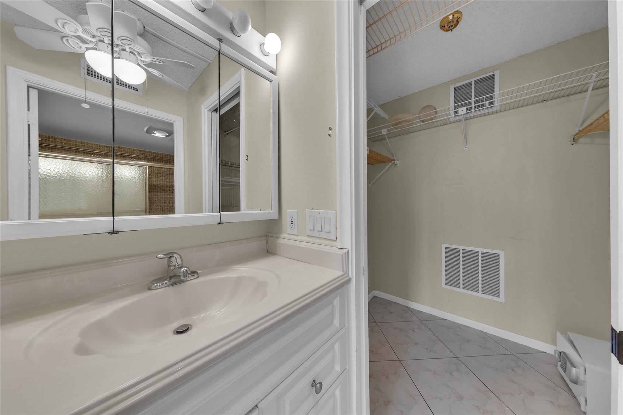 BOCA BAYOU CONDO - Residential