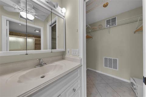 Tiny photo for 7 Royal Palm Way, Boca Raton, FL 33432 (MLS # B26023262)