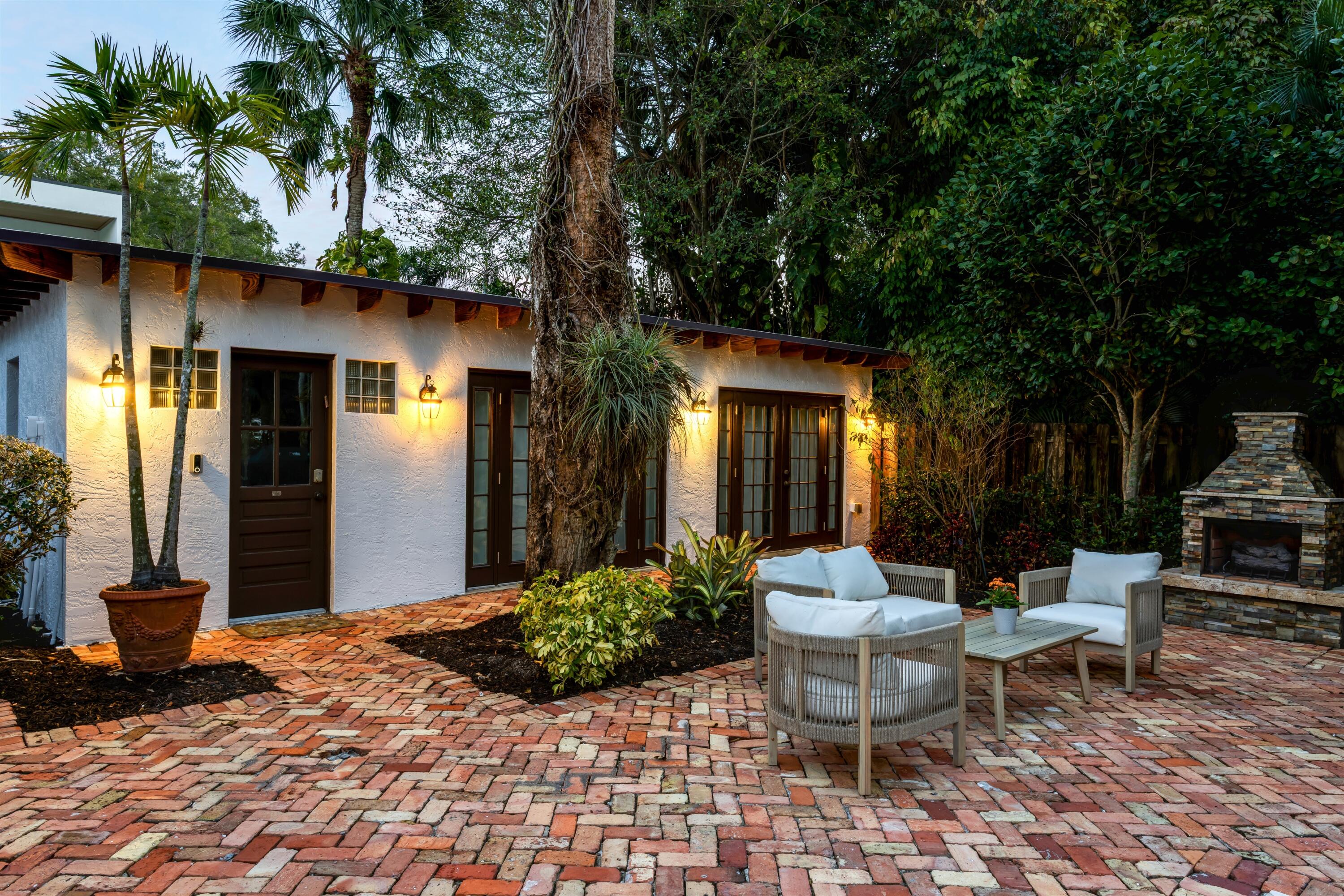 OLD FLORESTA - Residential