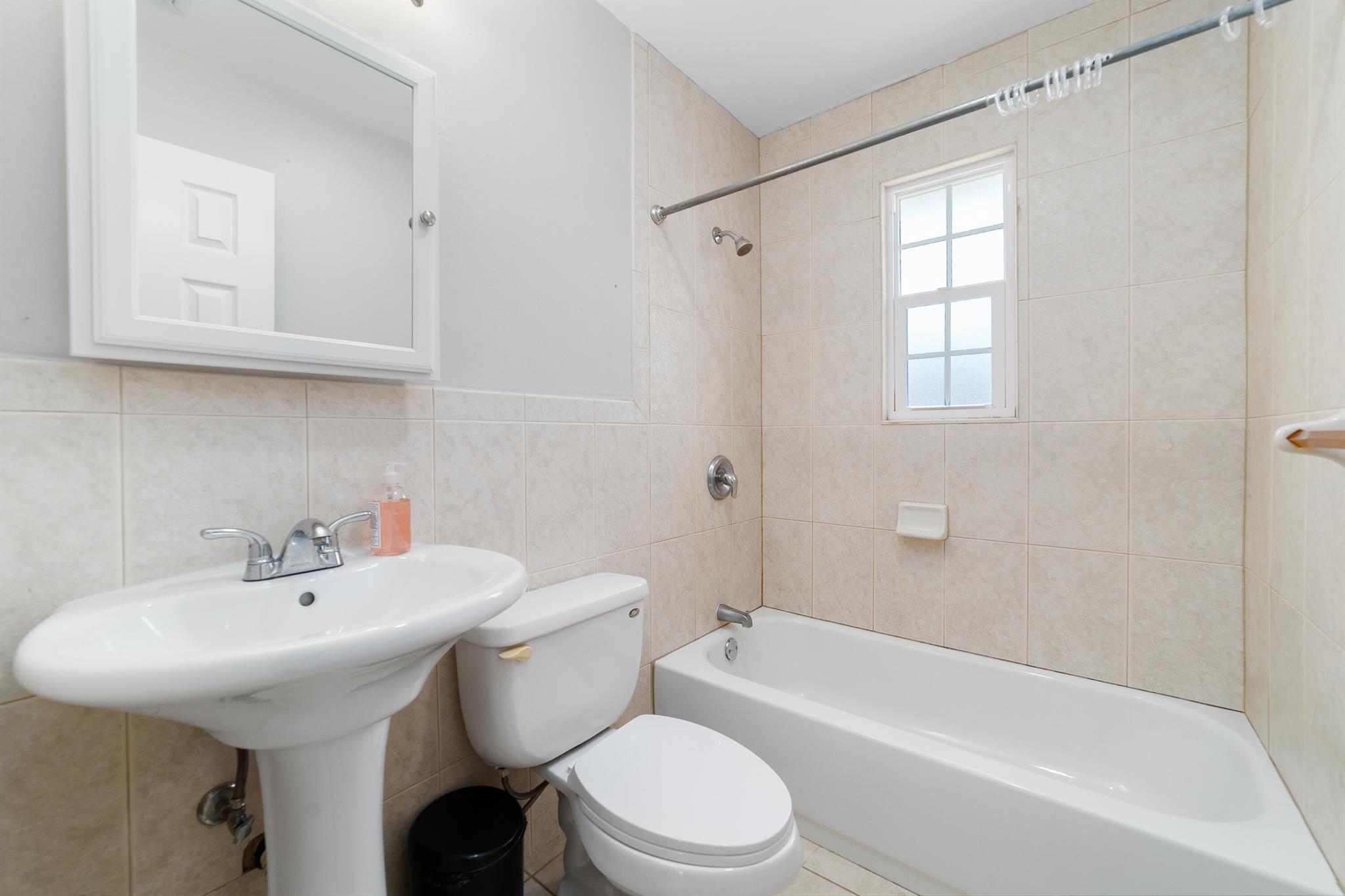 Acreage & Unrec (Juno Bea - Residential