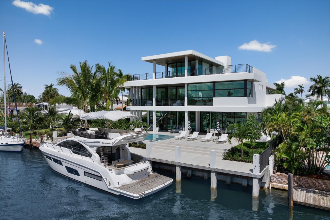 Lauderdale Harbors Sec A - Residential