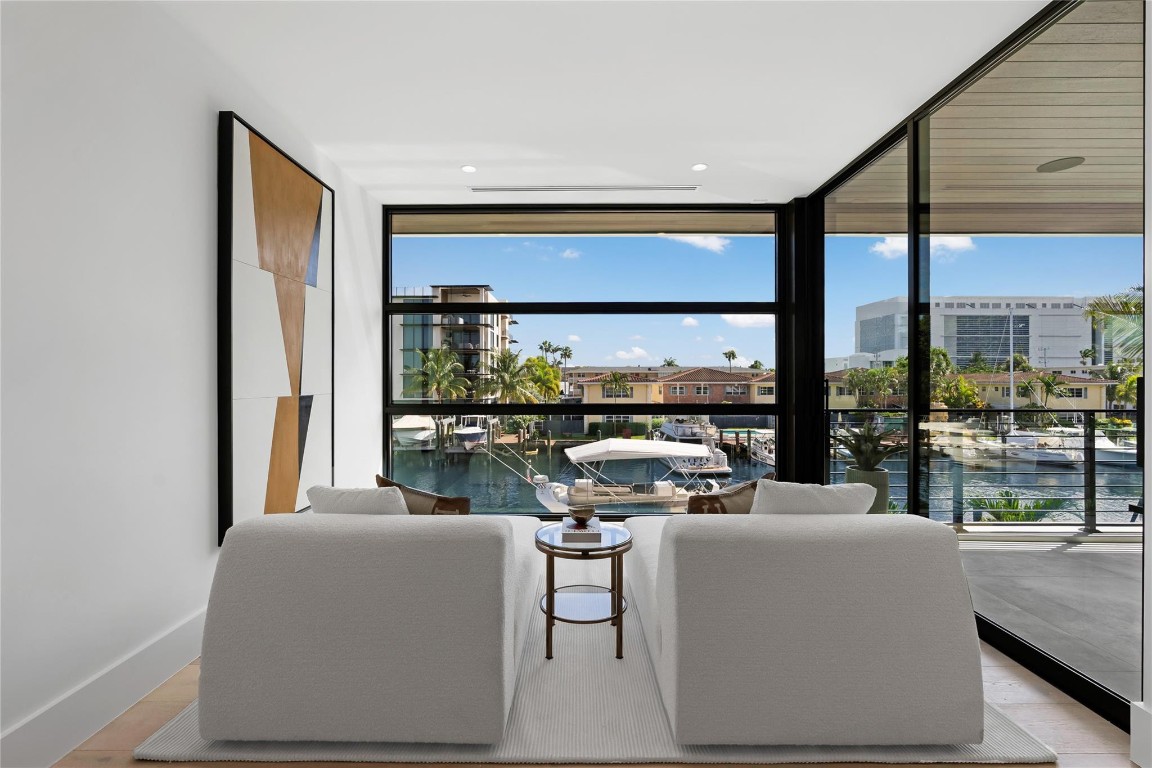 Lauderdale Harbors Sec A - Residential