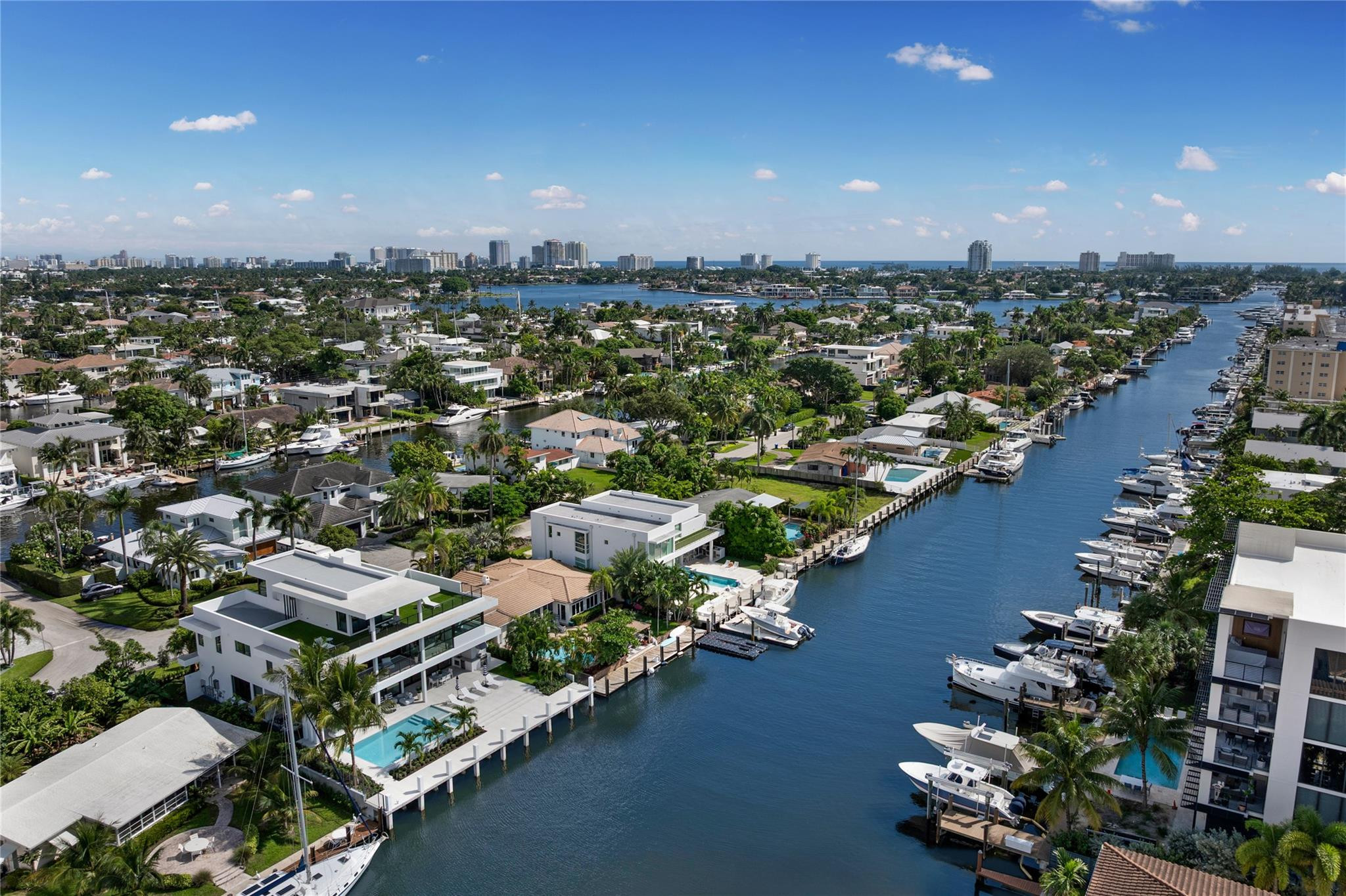 Lauderdale Harbors Sec A - Residential