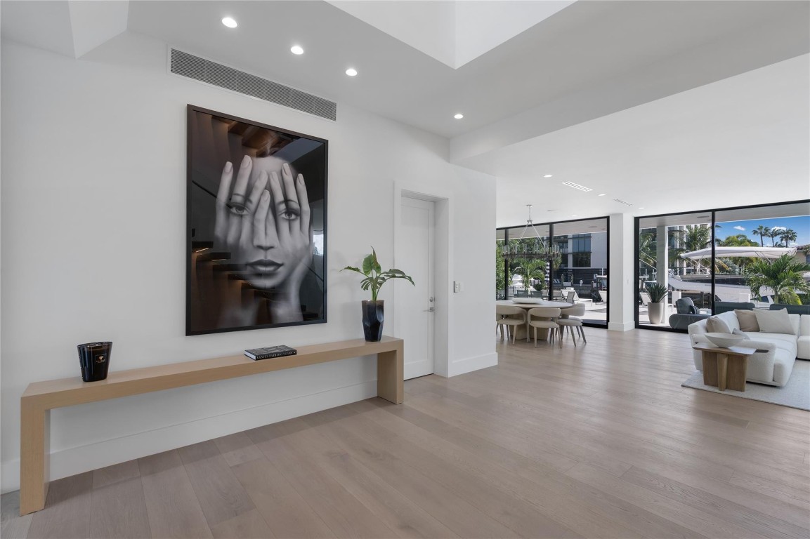 Lauderdale Harbors Sec A - Residential