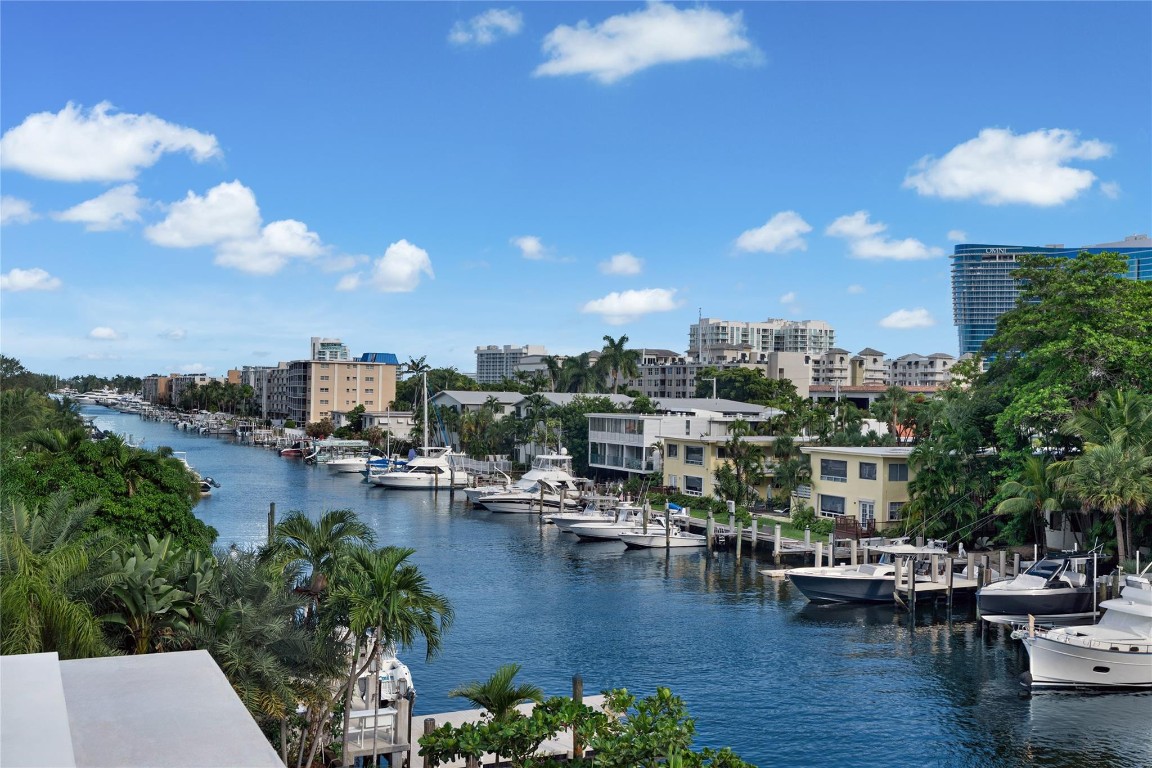 Lauderdale Harbors Sec A - Residential