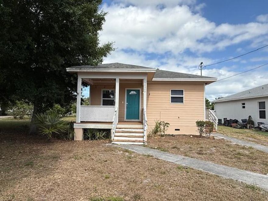 Great opportunity in the heart of Jupiter's Limestone Creek neighborhood. This 3-bedroom home offers strong potential for renovation with a functional layout, spacious yard, and excellent location. The property needs TLC, repairs and updates throughout, making it perfect for investors, contractors, or buyers looking for a renovation project.Cash offers only due to the condition. No HOA and close to major roads, shopping, dining, and Jupiter's beautiful beaches. Tons of upside for the right buyer to customize and add value.