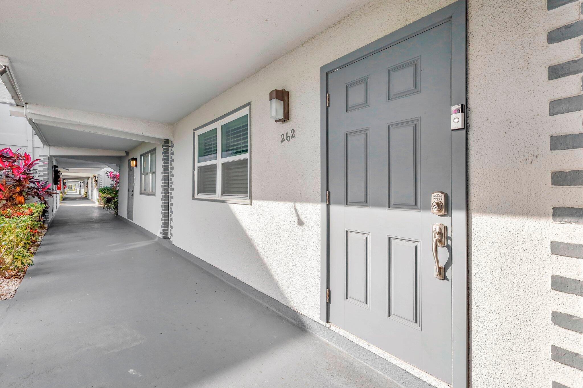 262 Tuscany E