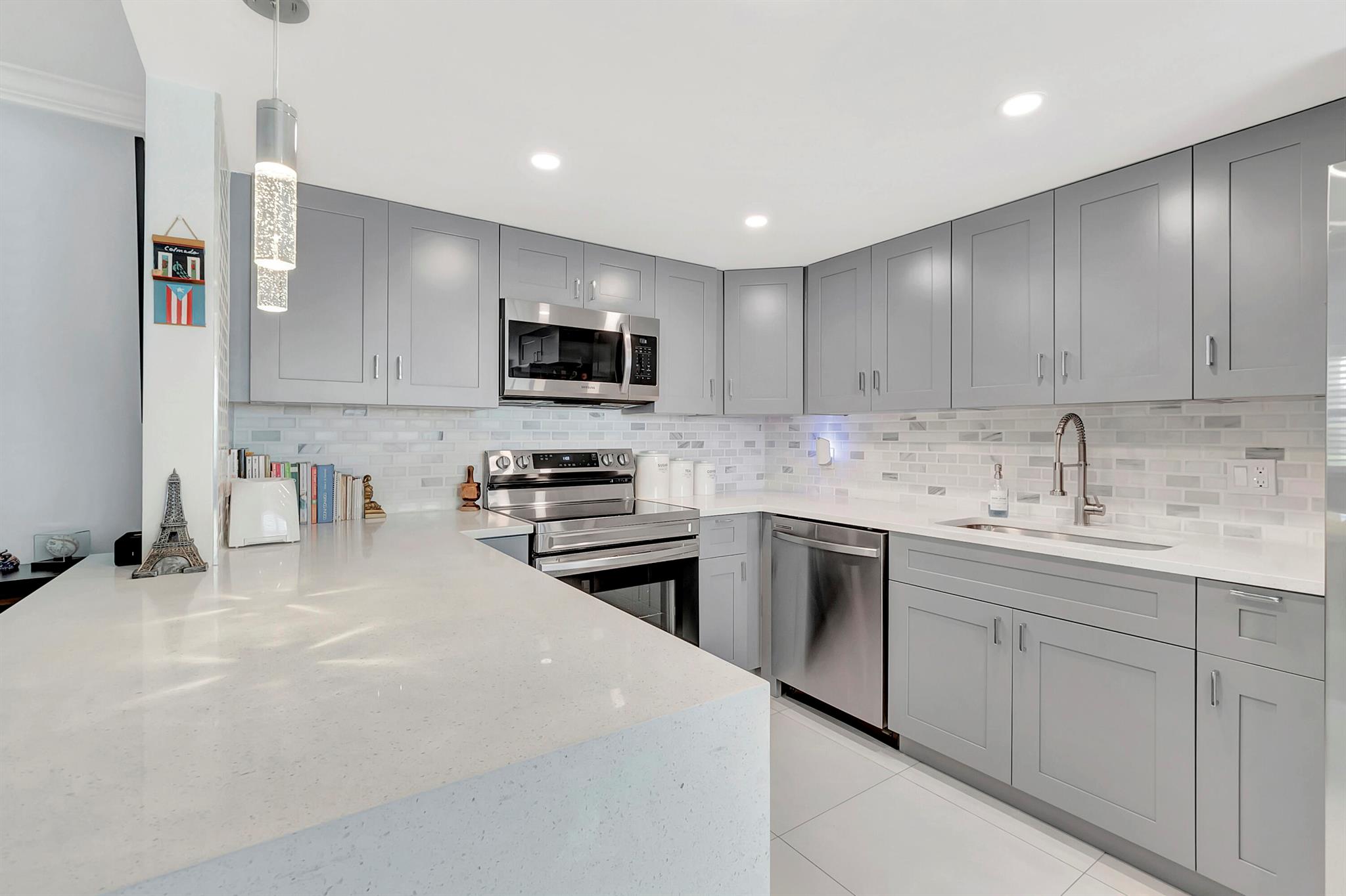 262 Tuscany E