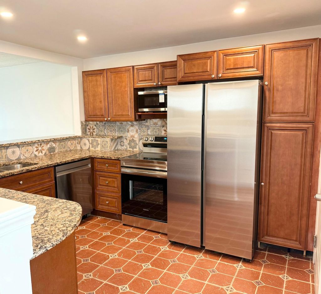 Photo of 4500 N Flagler Drive, West Palm Beach, FL 33407 (MLS # B26022954)