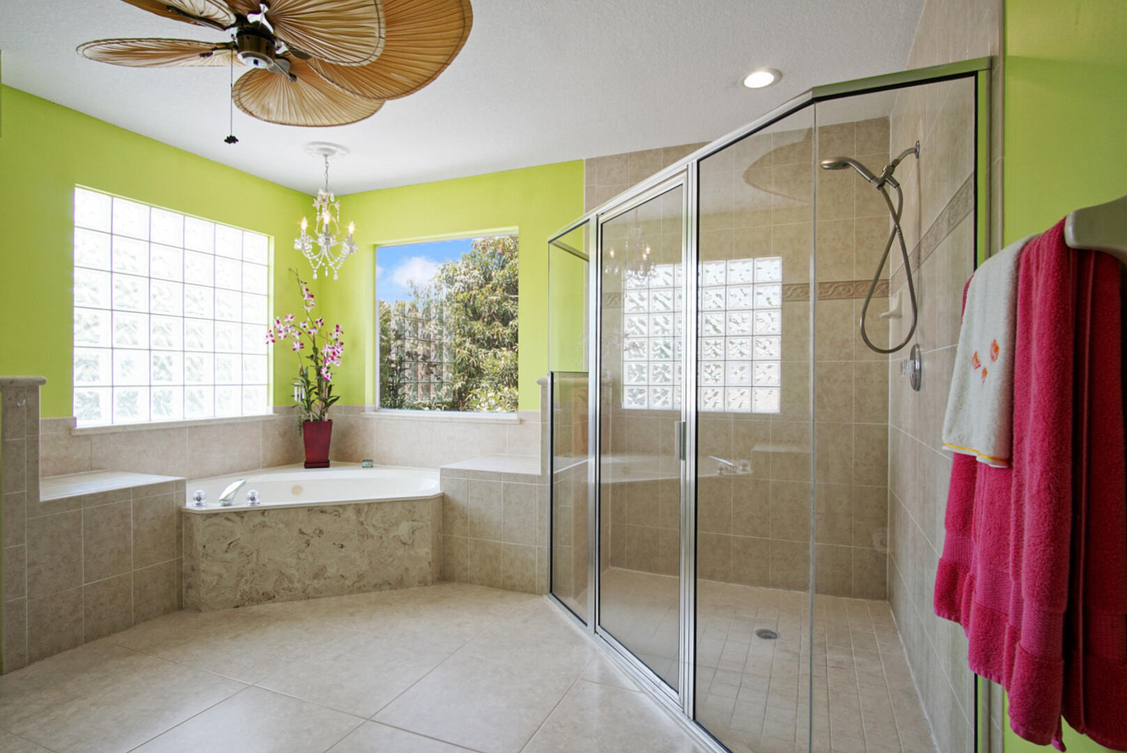 BAY TREE - Residential