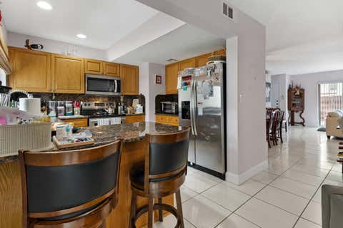 Tiny photo for 3015 Oaktree Lane #Unit 277, Hollywood, FL 33021 (MLS # B26048123)