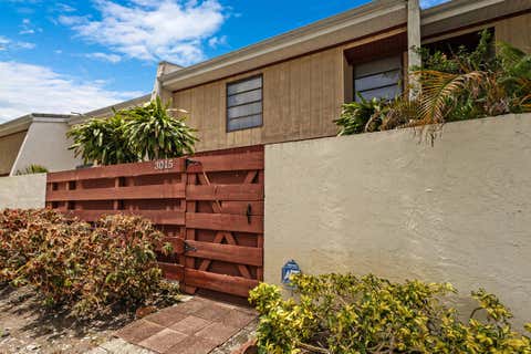 Tiny photo for 3015 Oaktree Lane #Unit 277, Hollywood, FL 33021 (MLS # B26048123)